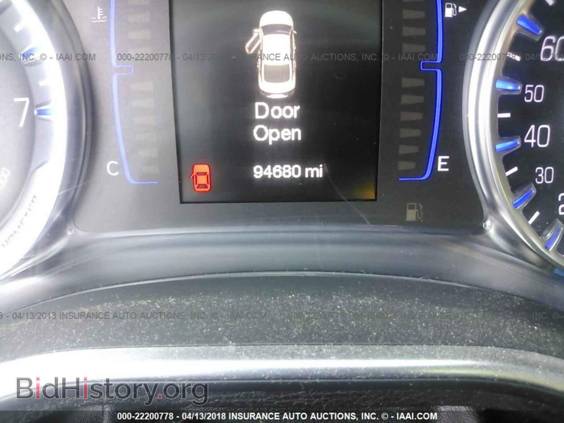 2015 Chrysler 200 - VIN: 1C3CCCAB7FN594690 - Photo 7