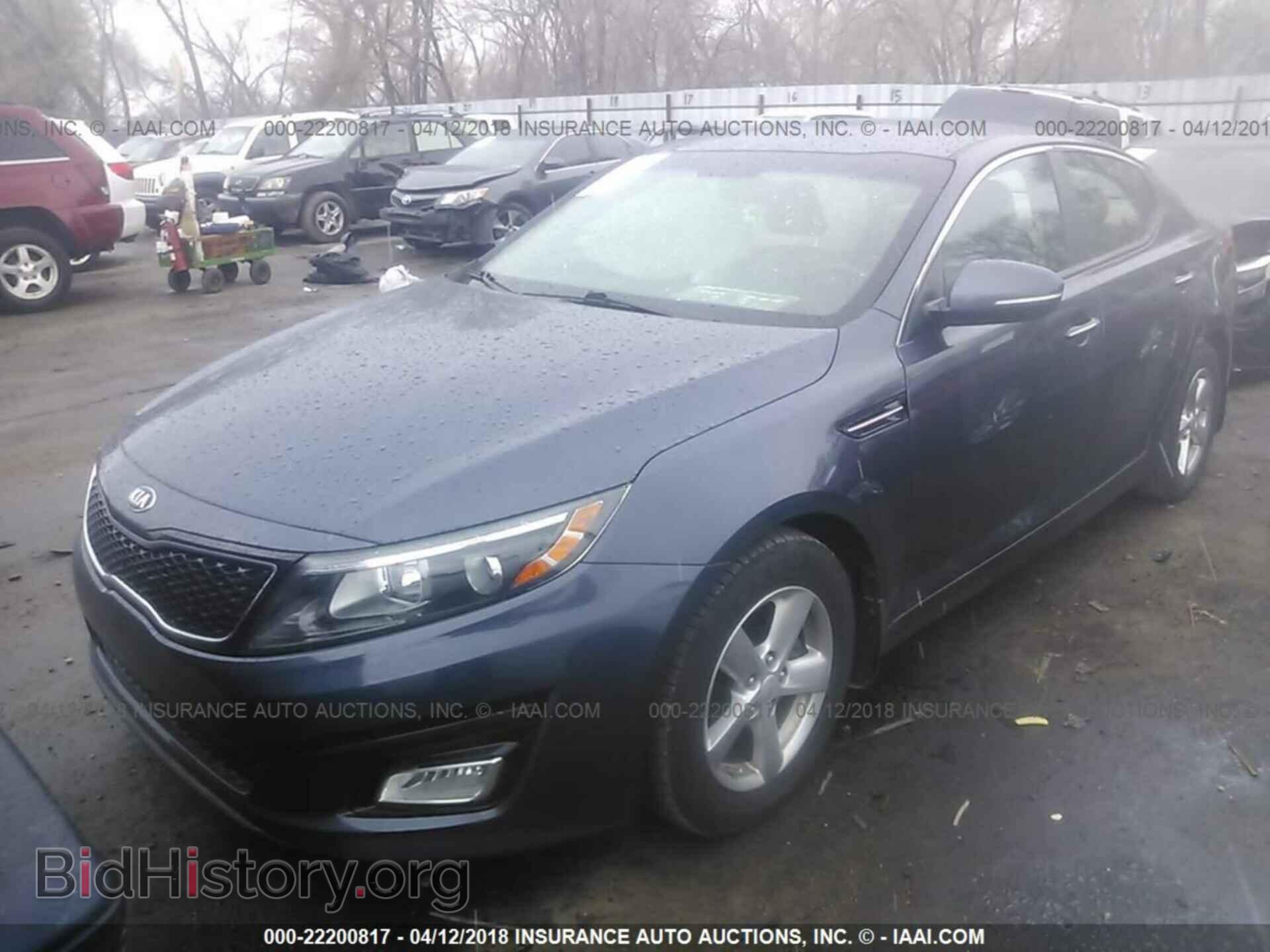 2015 Kia Optima - VIN: KNAGM4A72F5532722 - Photo 2