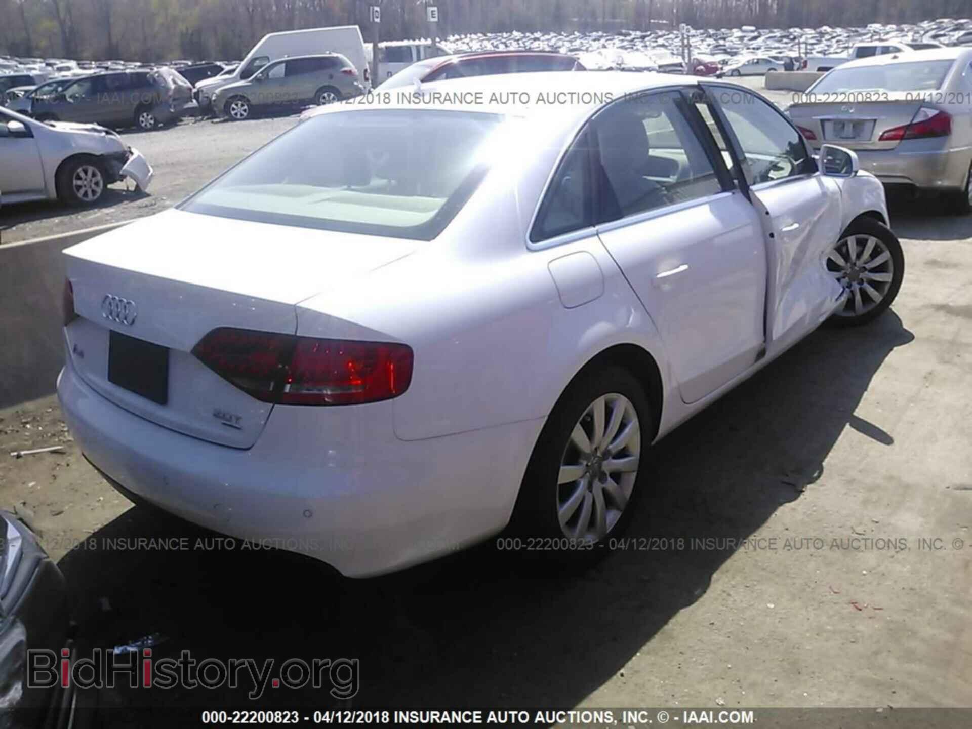 2011 Audi A4 - VIN: WAUFFAFL9BN025711 - Фото 4