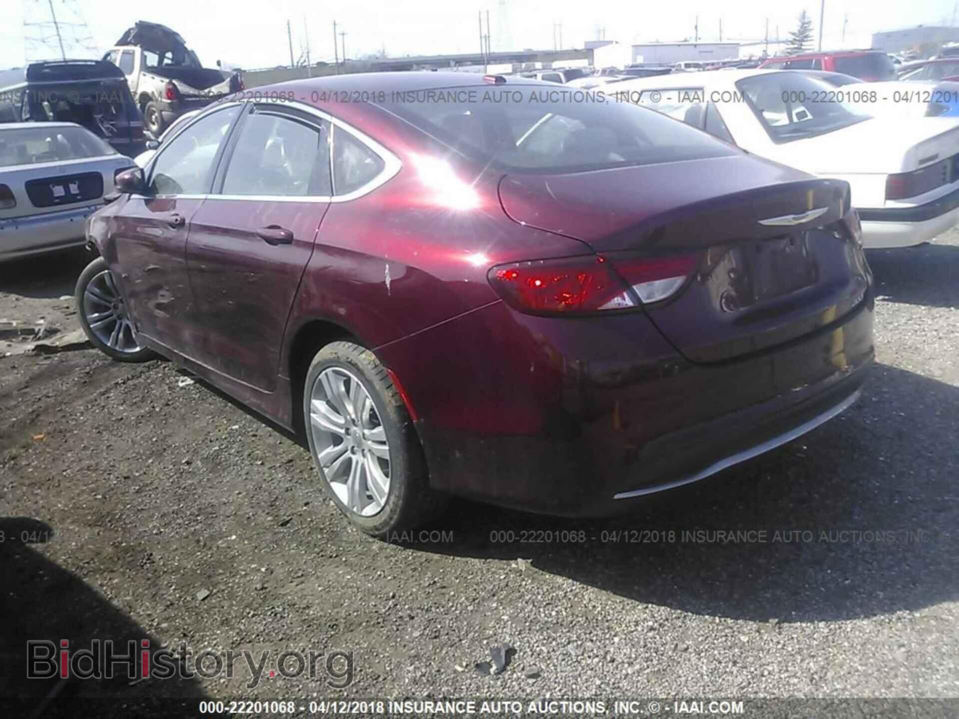 2015 Chrysler 200 - VIN: 1C3CCCAB5FN553037 - Photo 3