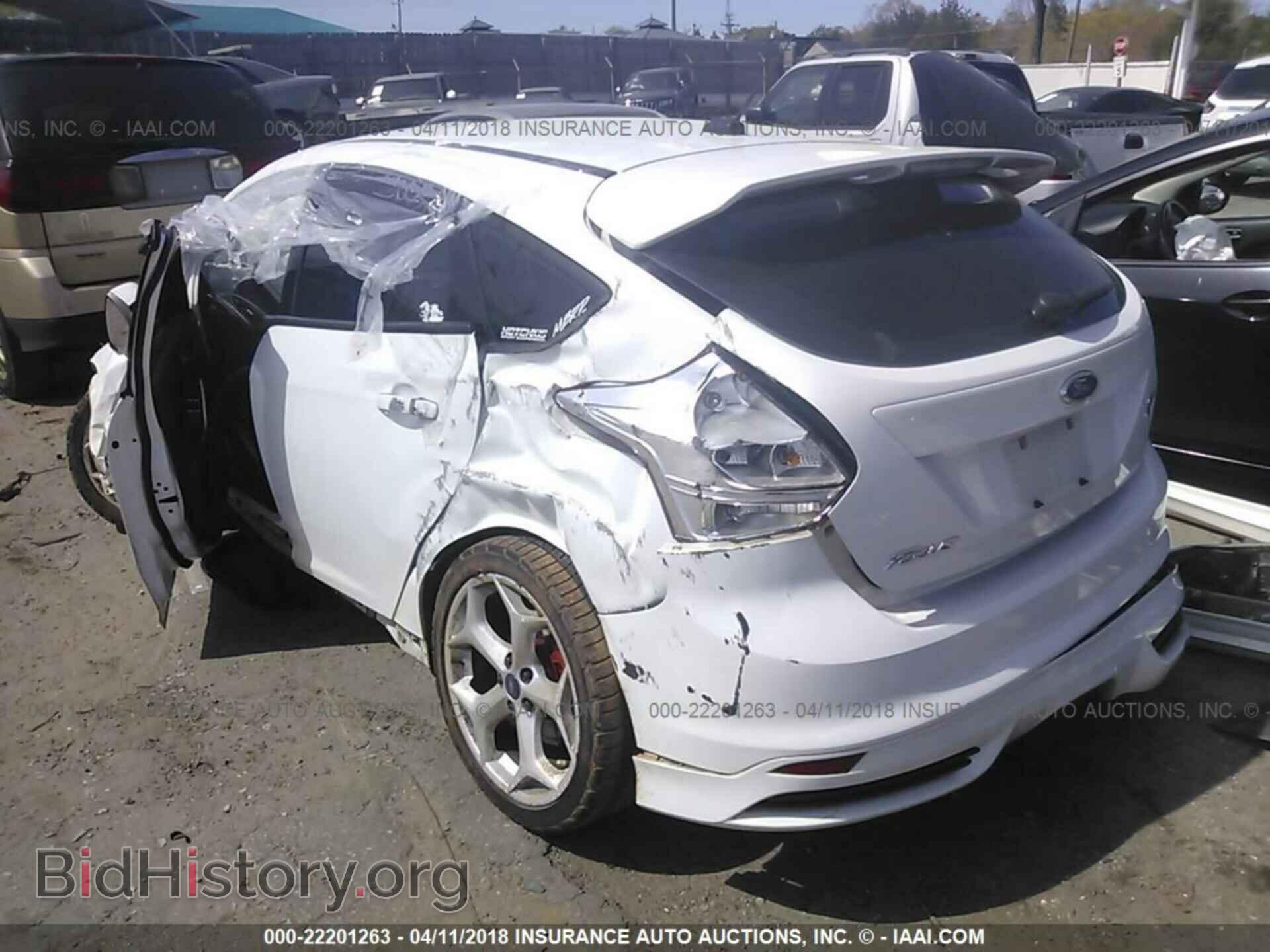 2014 Ford Focus - VIN: 1FADP3L93EL135171 - Фото 3