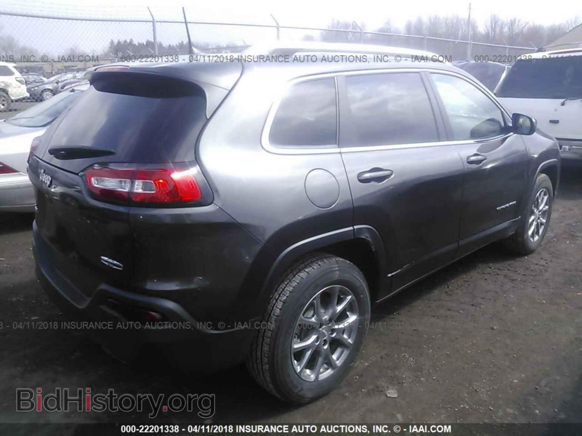2018 Jeep Cherokee - VIN: 1C4PJMLB4JD617430 - Фото 4