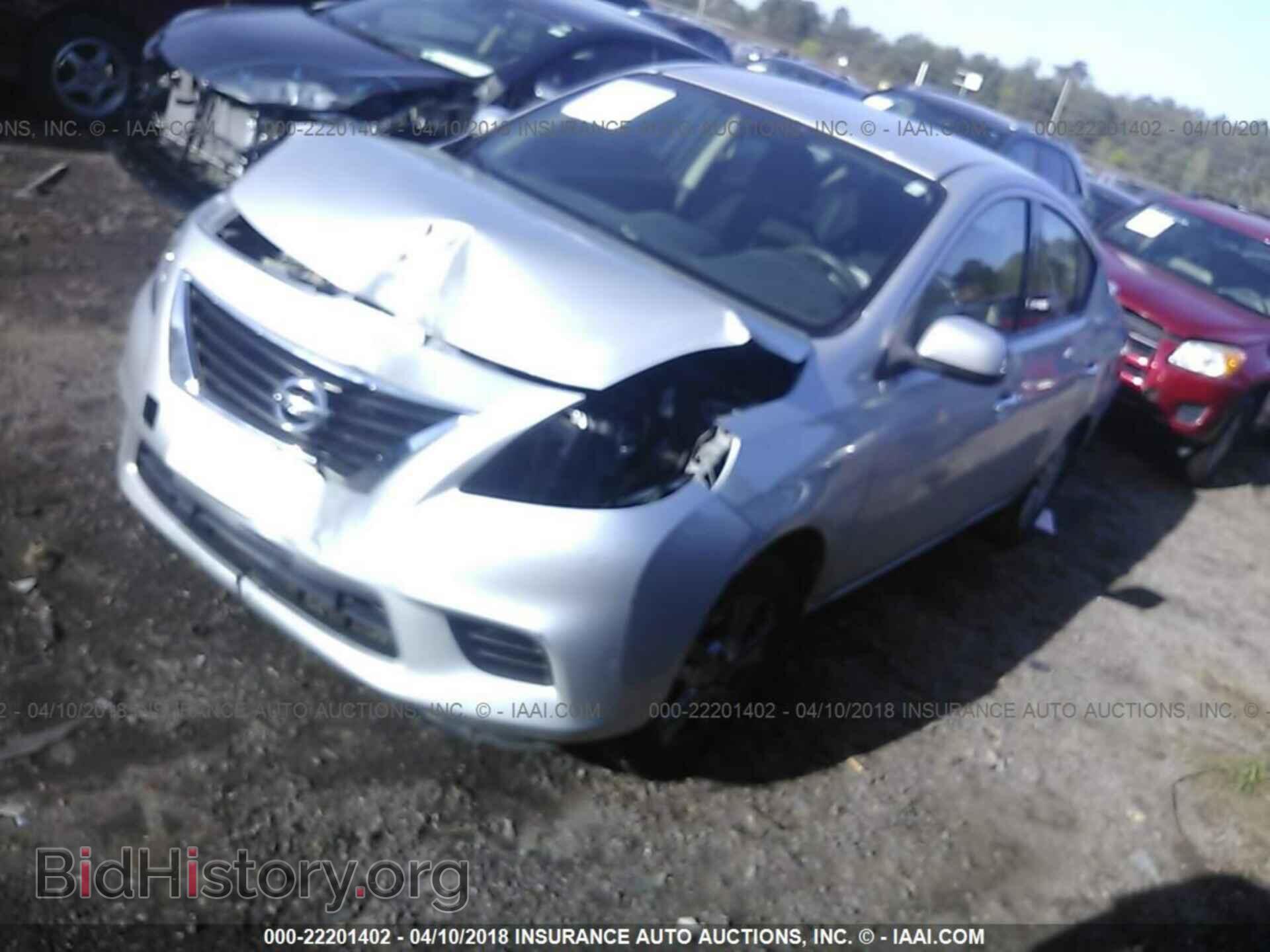 2014 Nissan Versa - VIN: 3N1CN7APXEL876560 - Фото 2