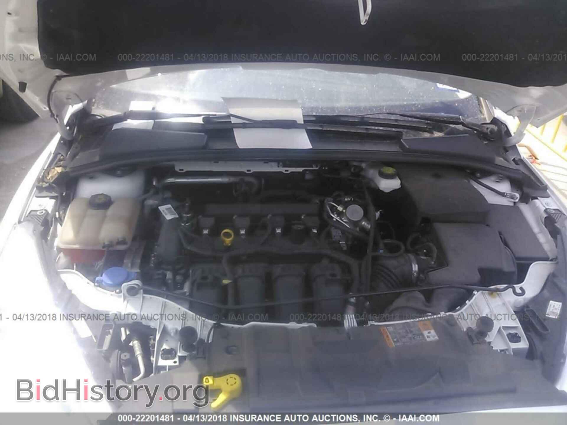2017 Ford Focus - VIN: 1FADP3K27HL217090 - Photo 10