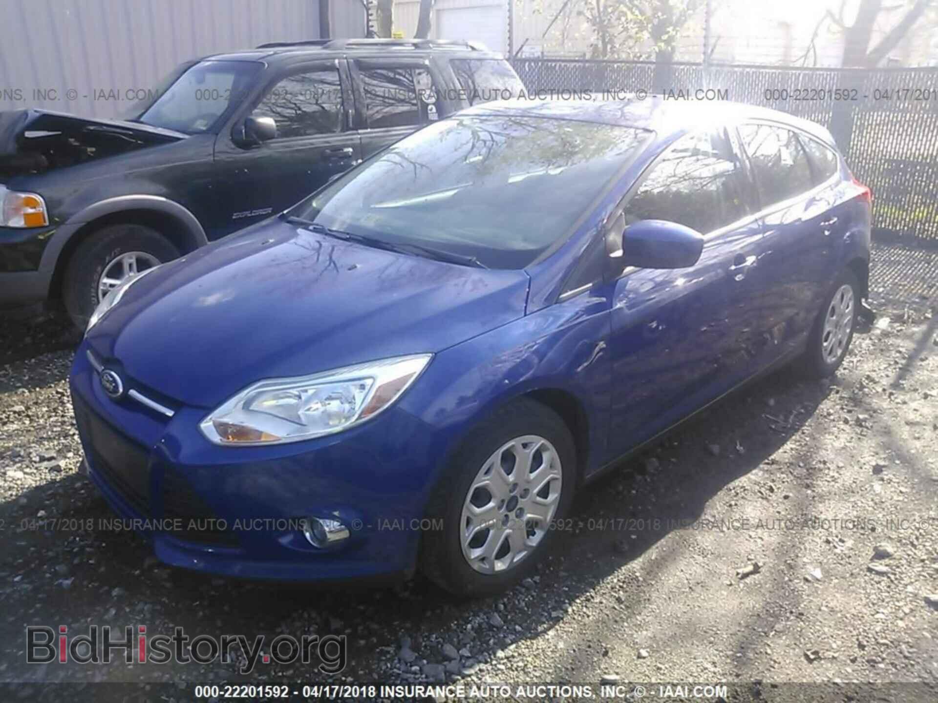 2012 Ford Focus - VIN: 1FAHP3K27CL427327 - Фото 2