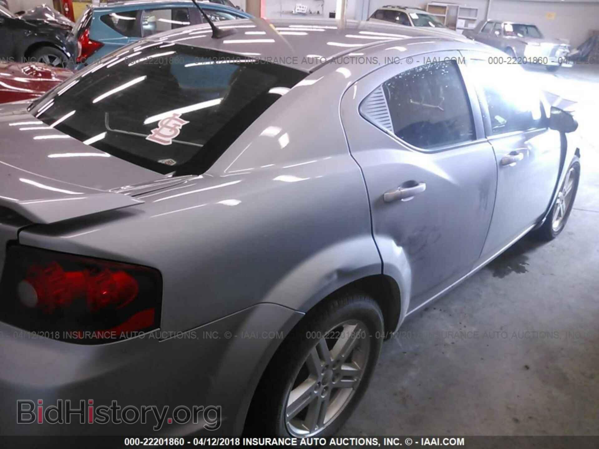 2014 Dodge Avenger - VIN: 1C3CDZAG4EN218152 - Photo 4