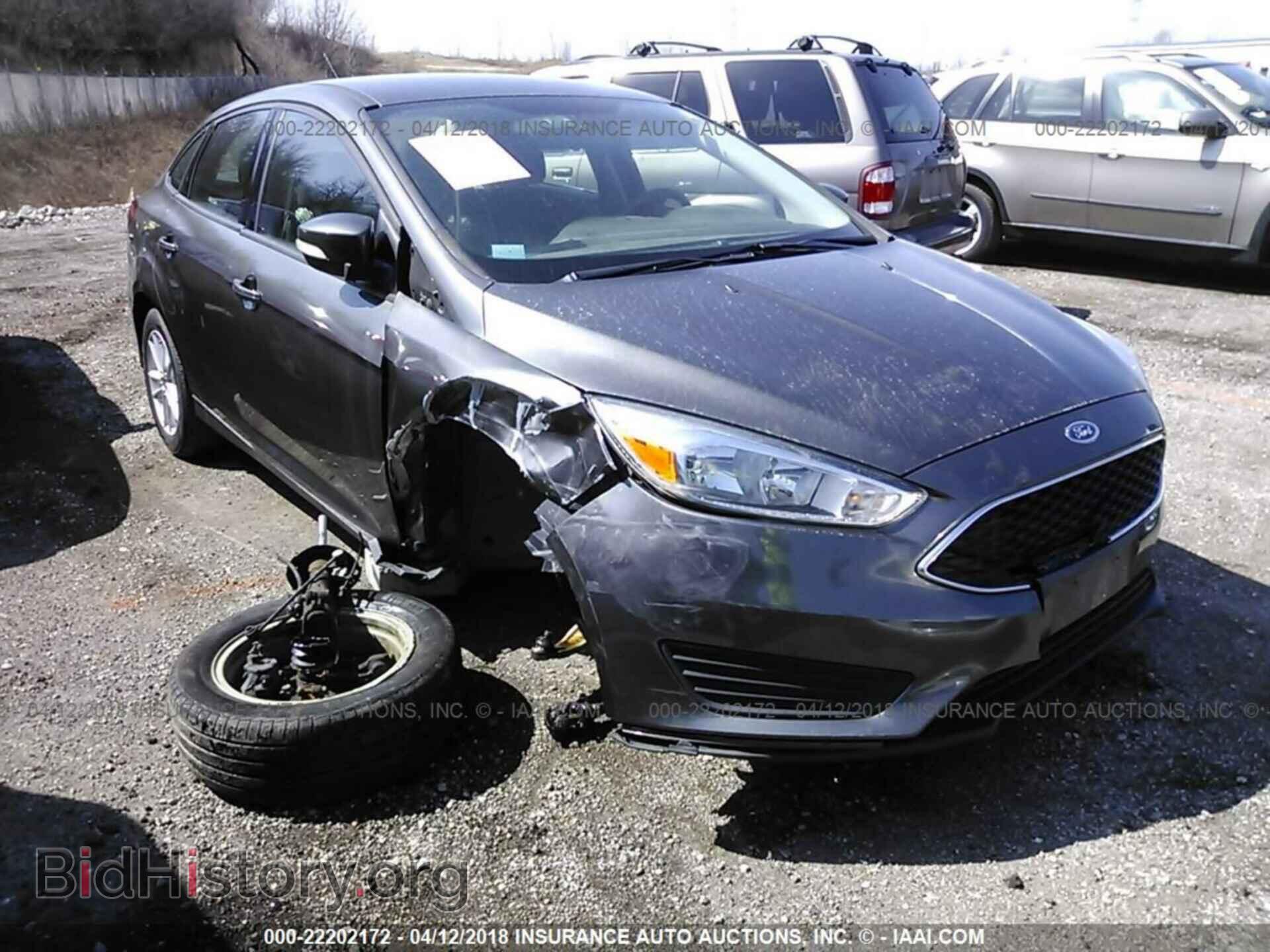 Photo 1FADP3F2XFL239284 - Ford Focus 2015