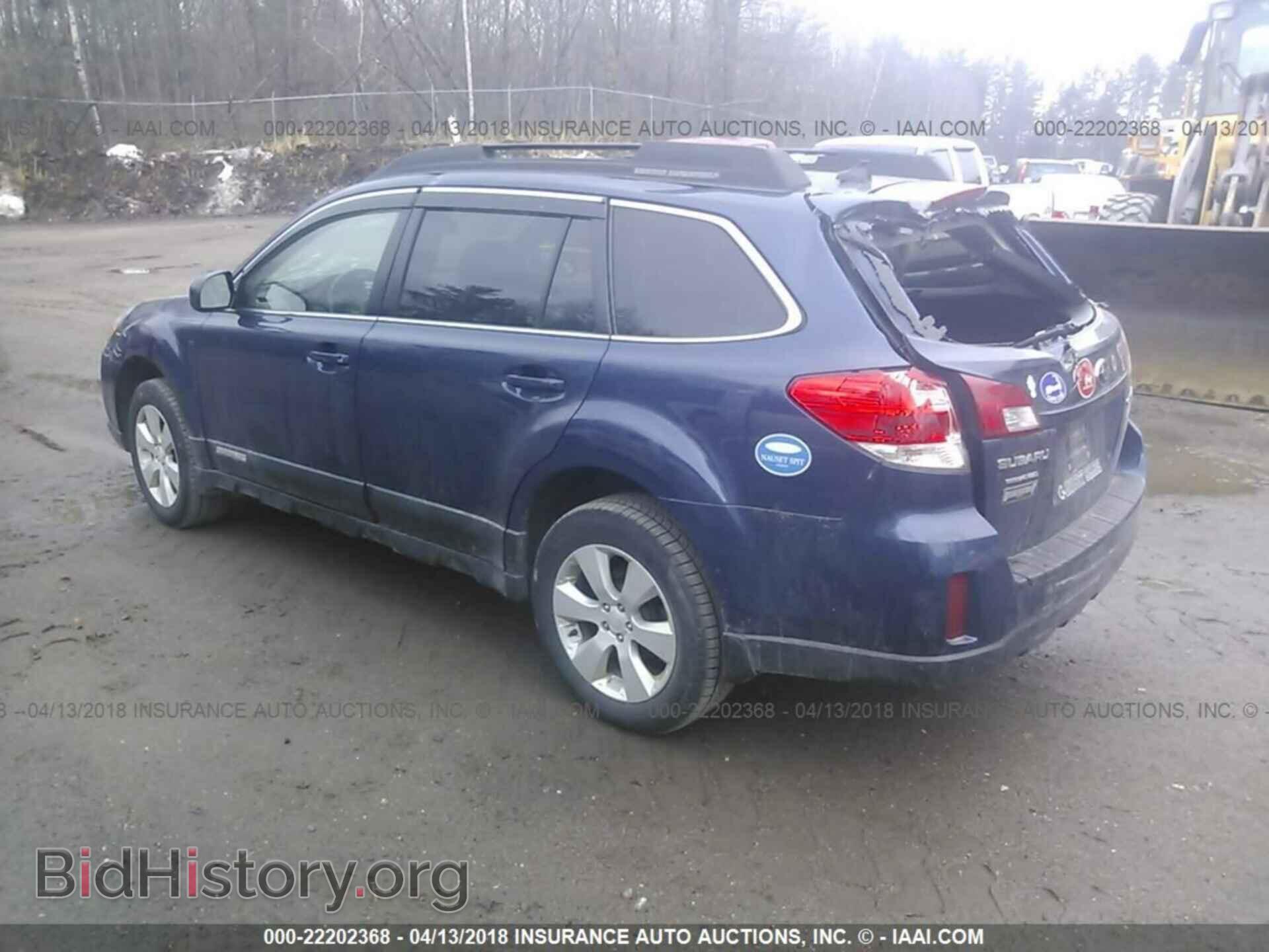 2011 Subaru Outback - VIN: 4S4BRBJC3B3409013 - Фото 3