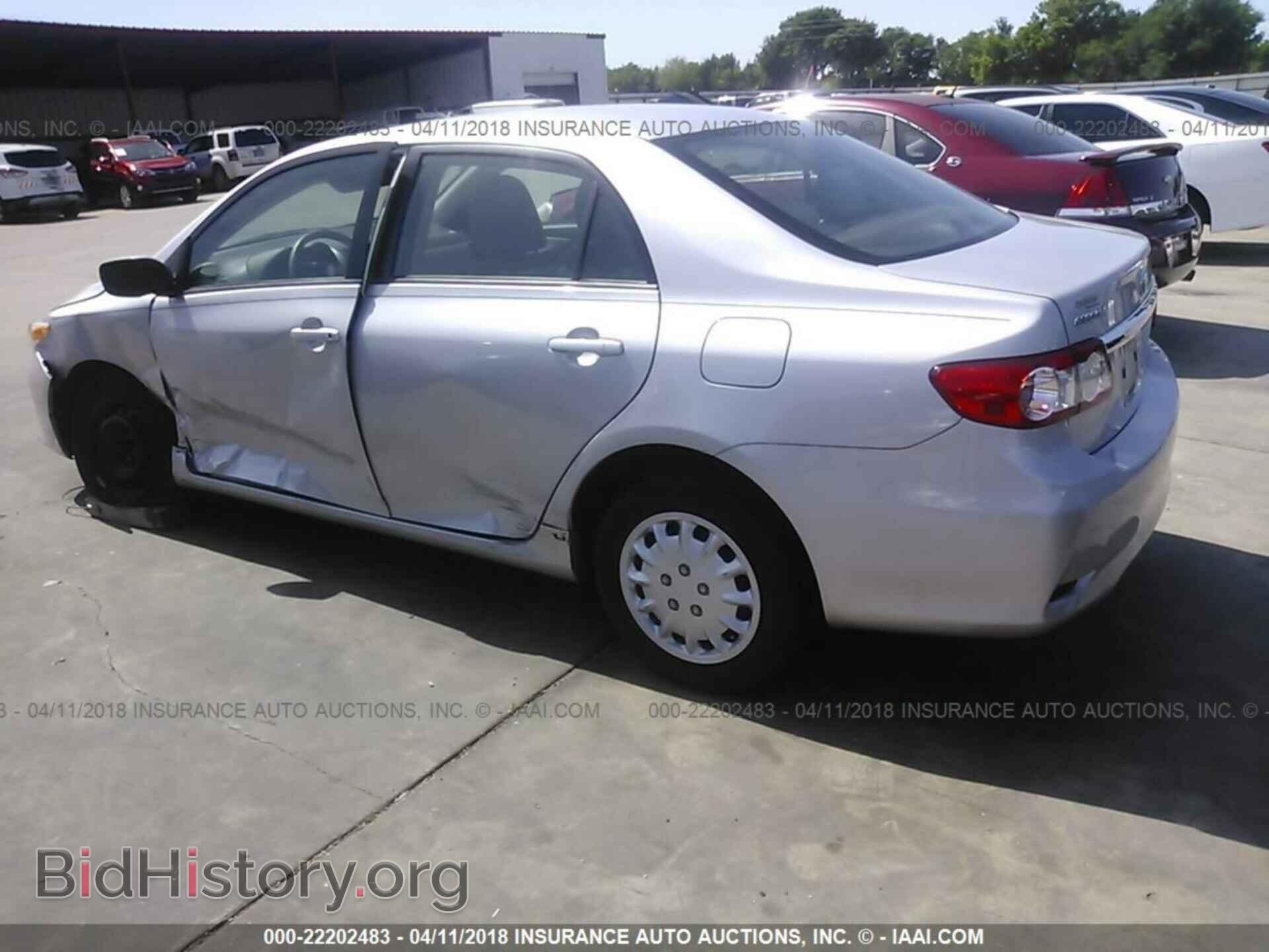 2011 Toyota Corolla - VIN: 2T1BU4EE7BC692453 - Фото 3