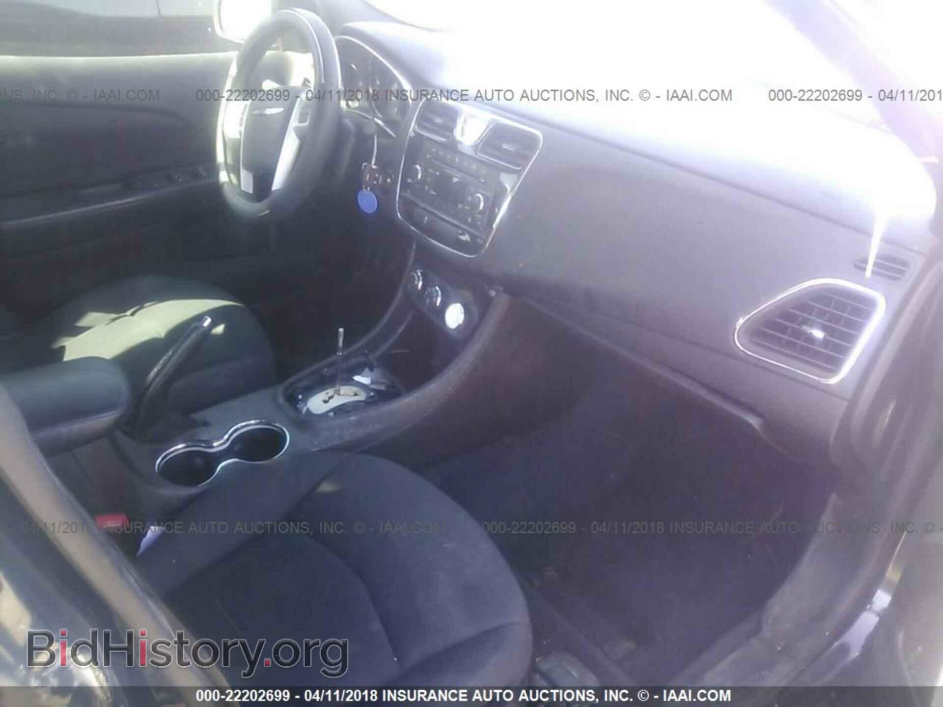 2014 Chrysler 200 - VIN: 1C3CCBBB4EN107808 - Photo 5