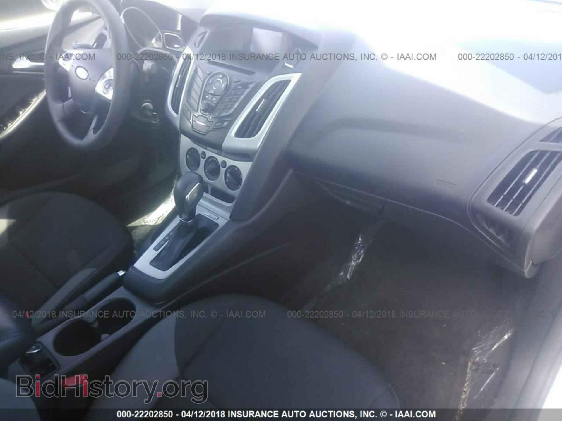 2014 Ford Focus - VIN: 1FADP3F20EL184519 - Фото 5