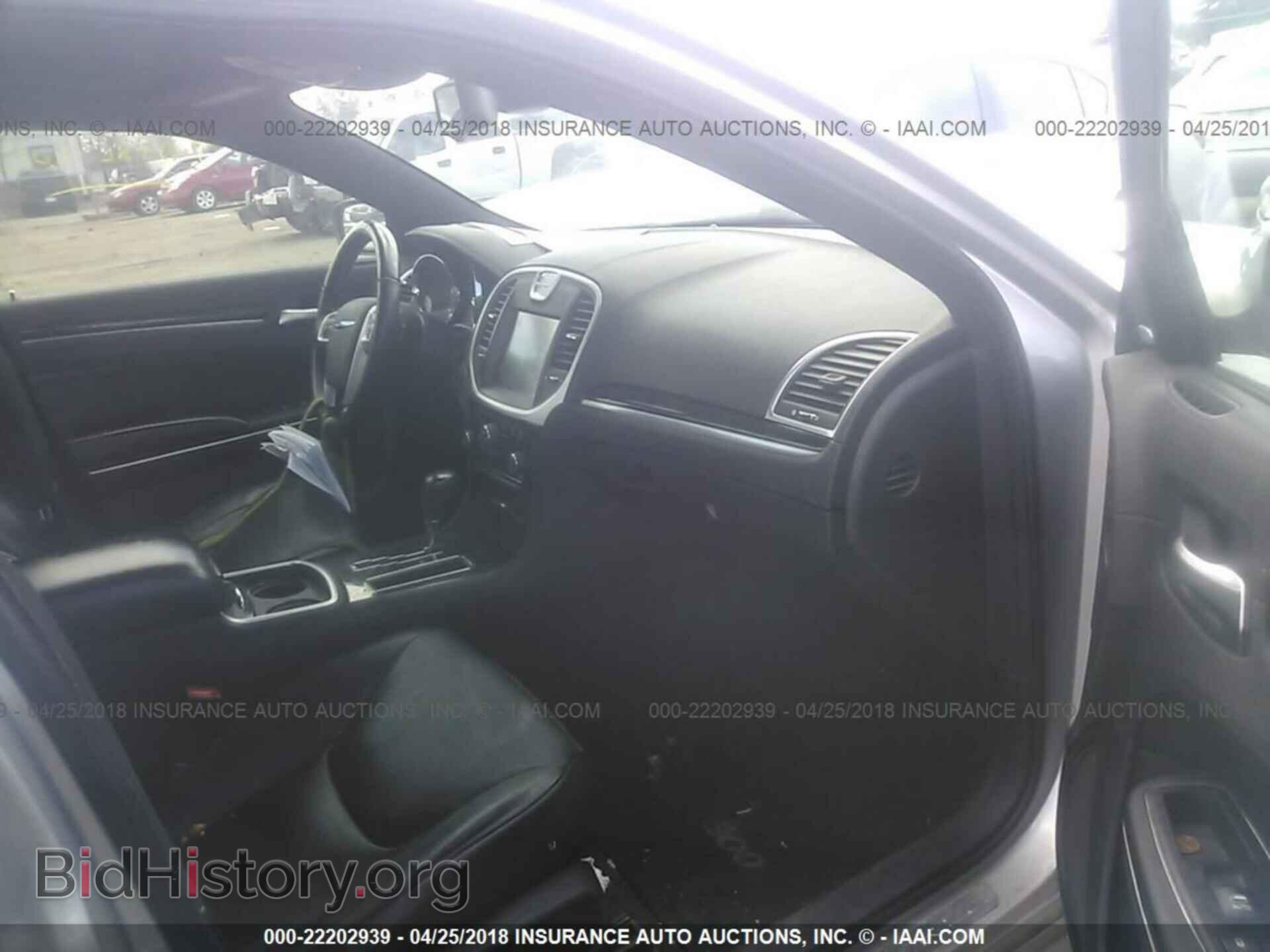 2012 Chrysler 300c - VIN: 2C3CCAET7CH147966 - Фото 5