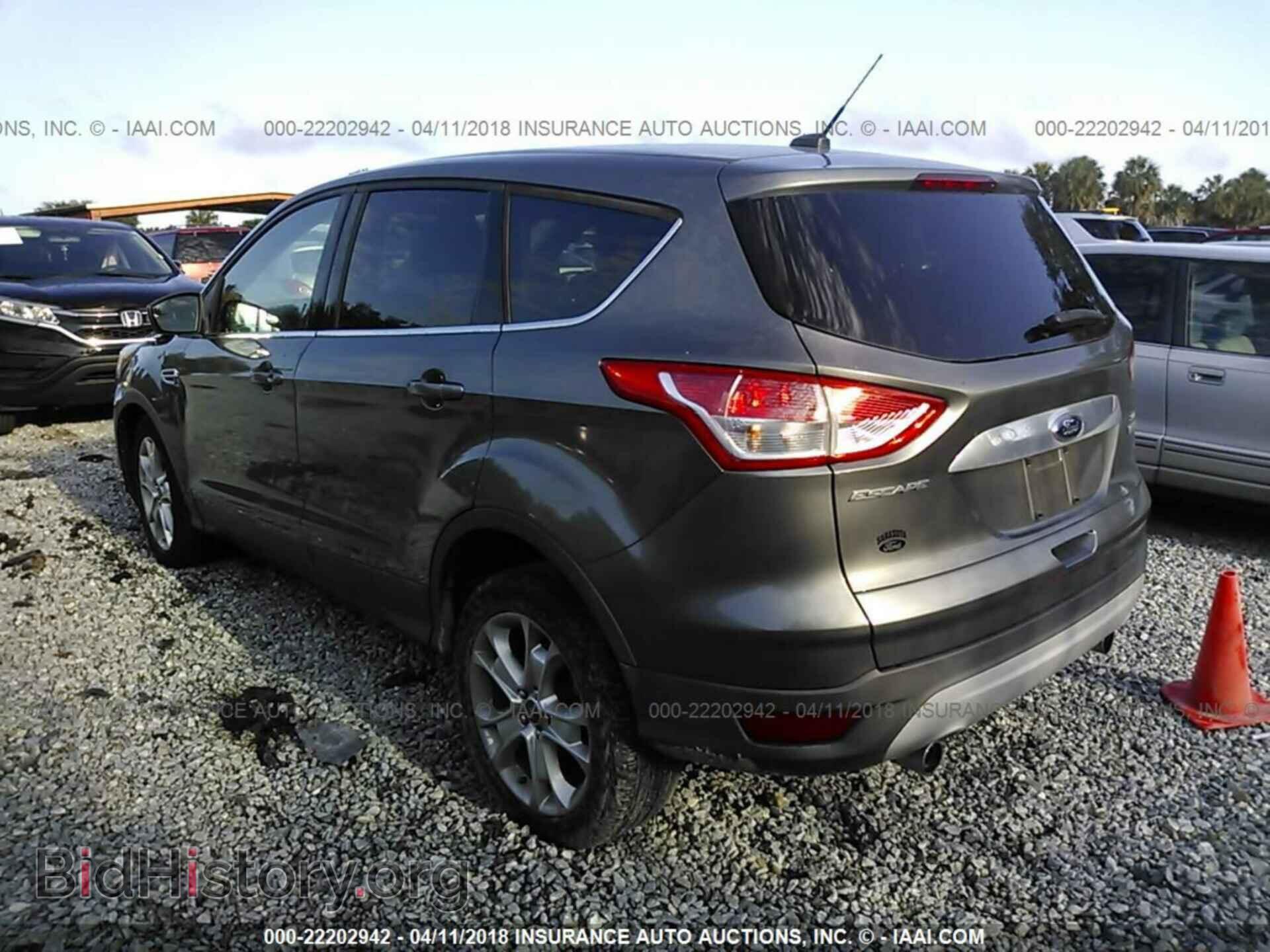 2013 Ford Escape - VIN: 1FMCU0HX0DUD07794 - Photo 3