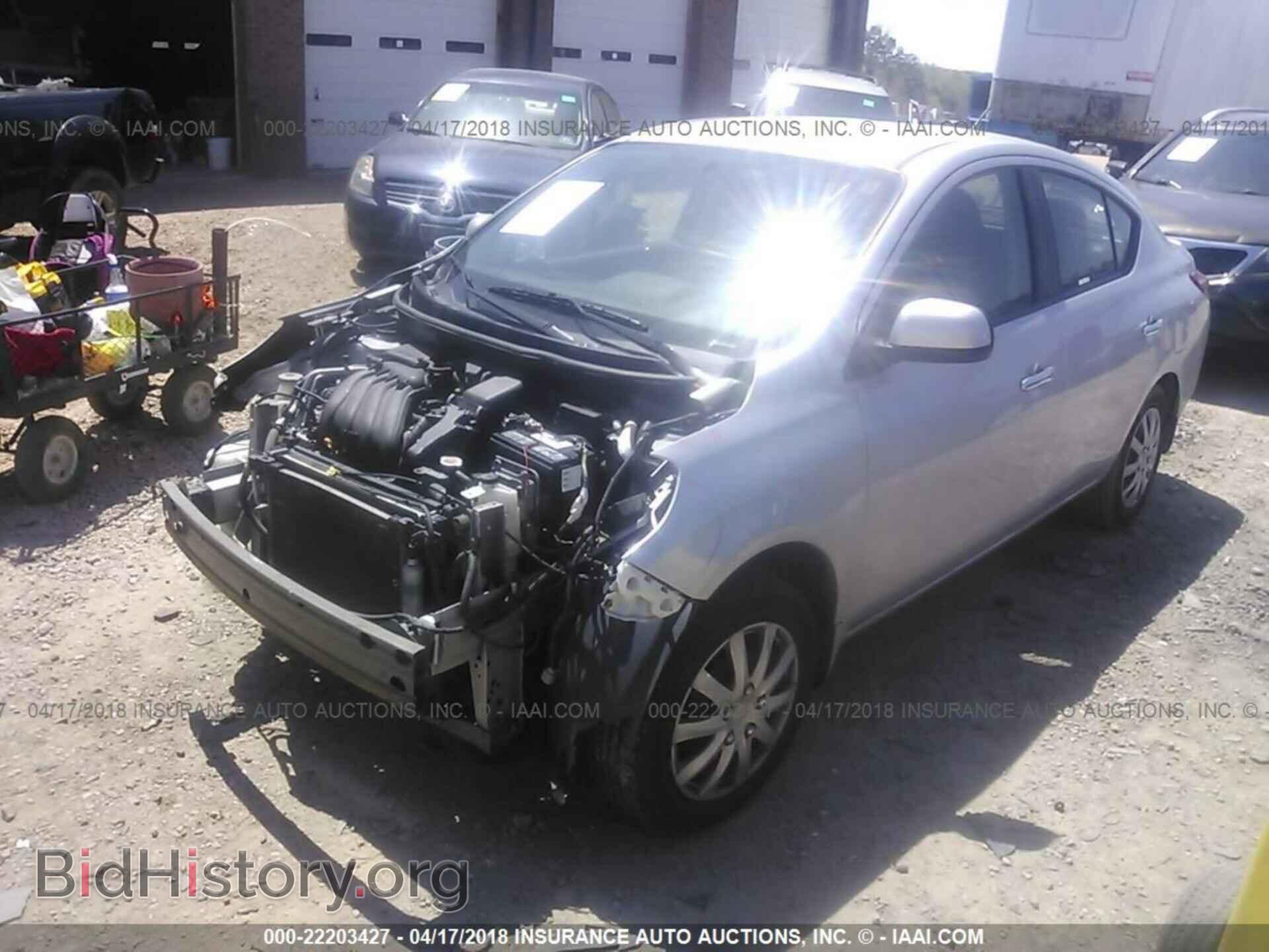 2012 Nissan Versa - VIN: 3N1CN7AP1CL911483 - Фото 2