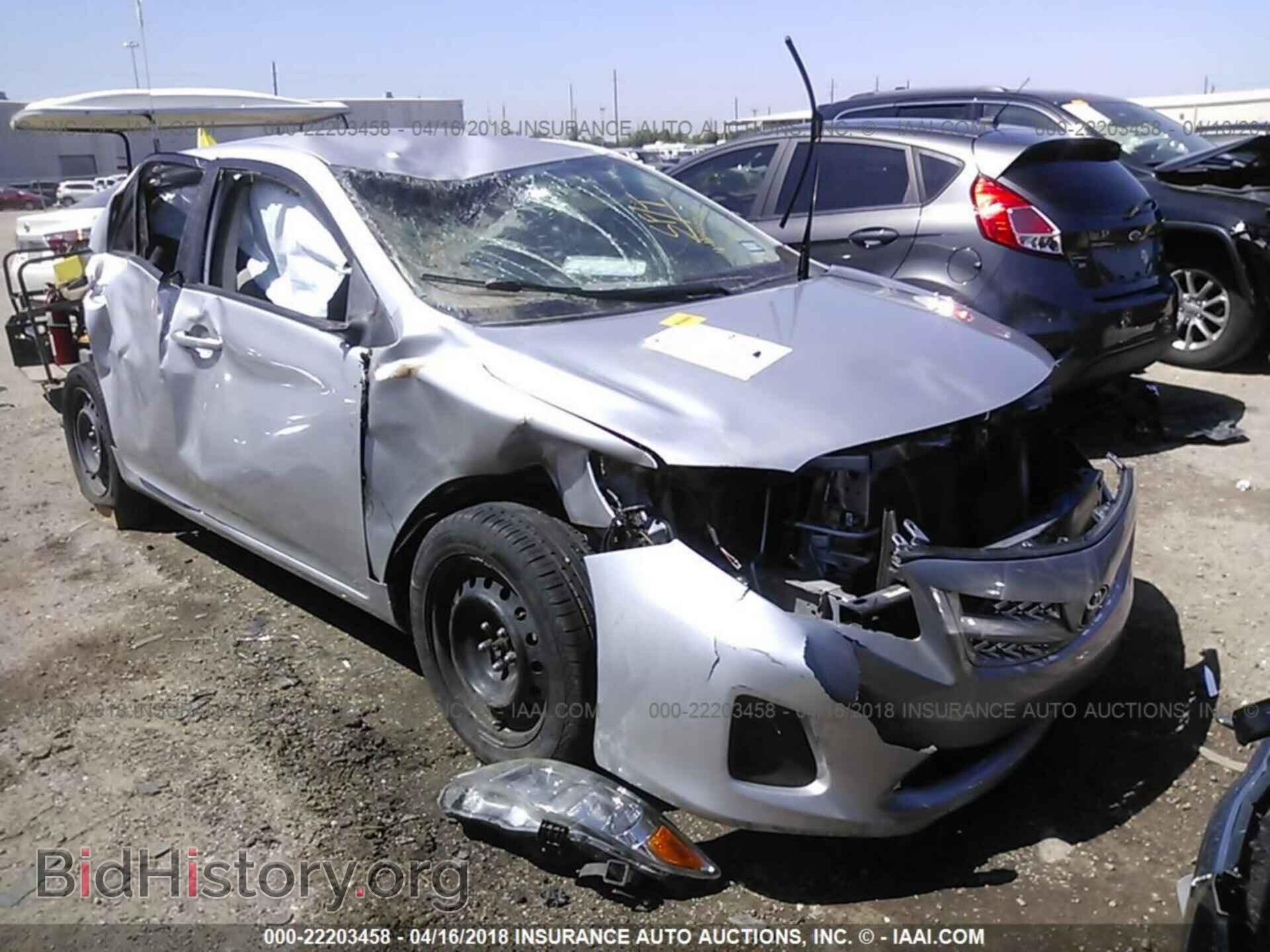 Фотография JTDBU4EE4C9173609 - Toyota Corolla 2012