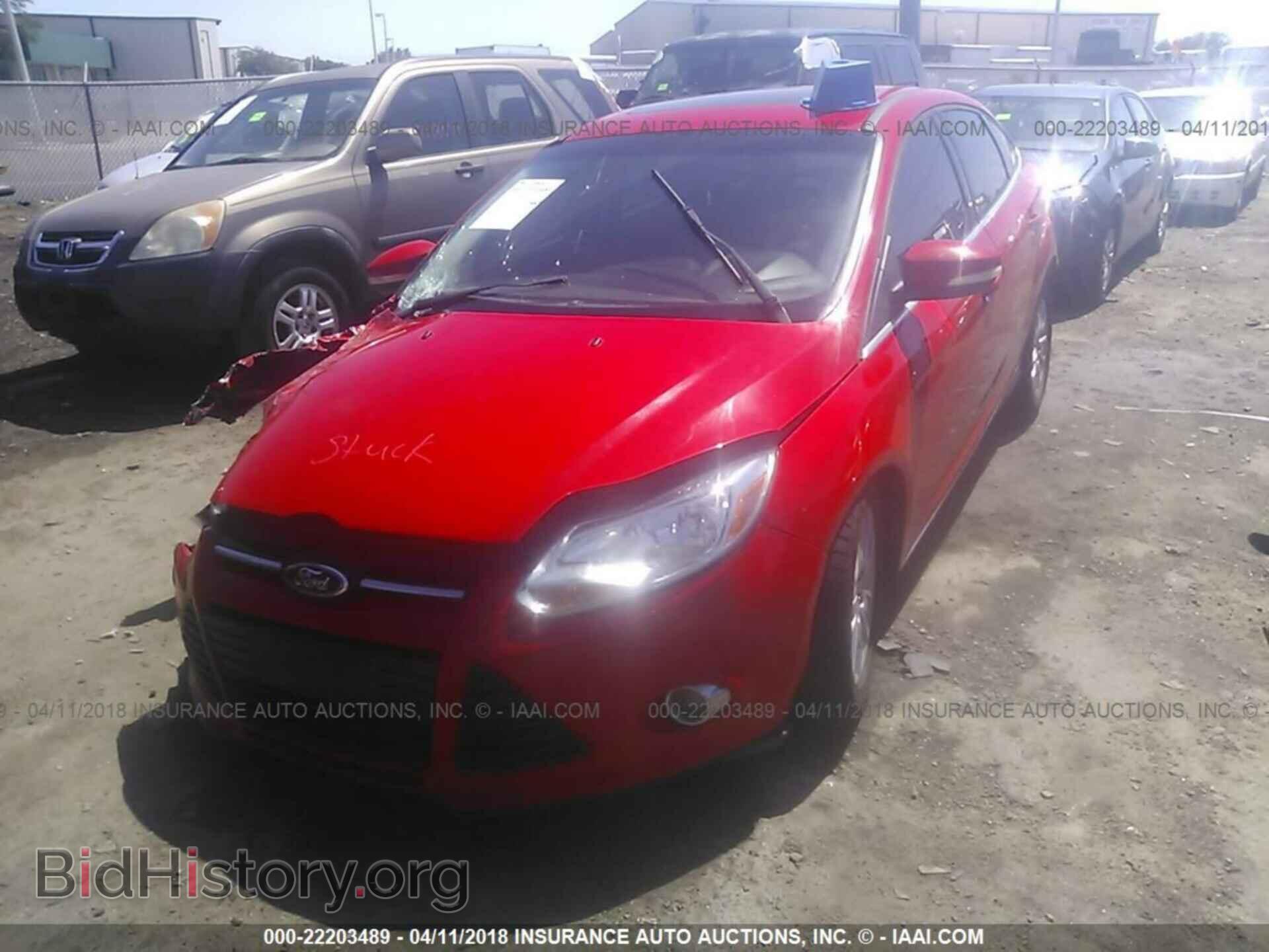 2012 Ford Focus - VIN: 1FAHP3H21CL367178 - Photo 2
