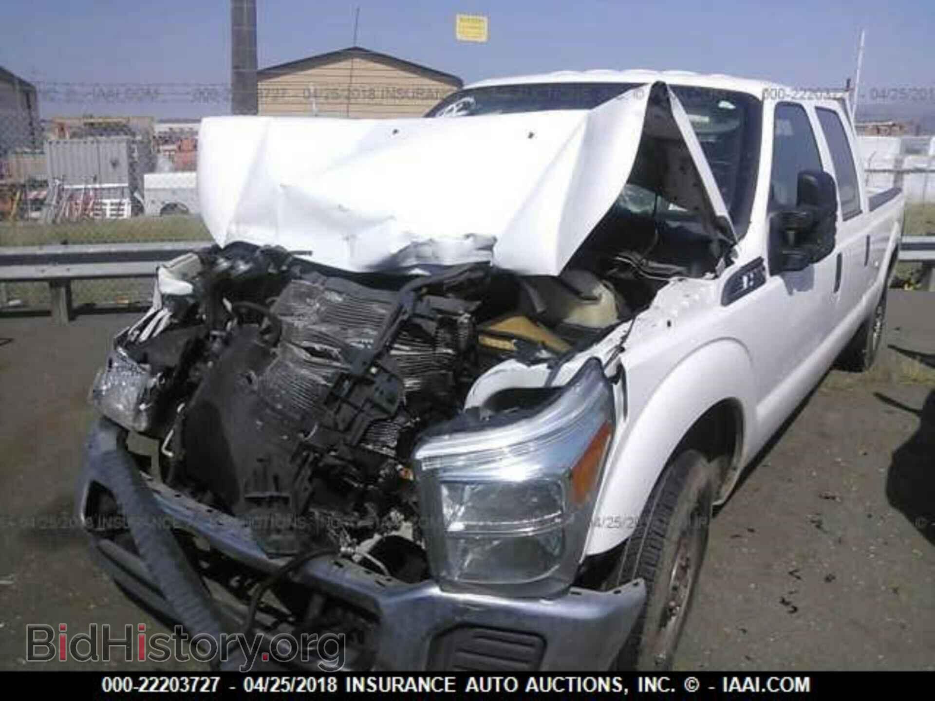 2015 Ford F250 - VIN: 1FT7W2A68FEB46105 - Фото 2