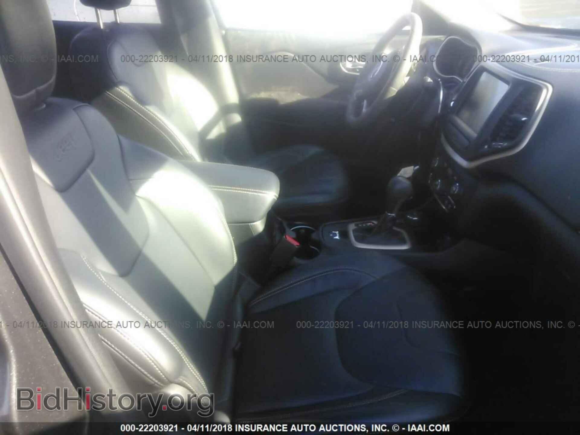 2015 Jeep Cherokee - VIN: 1C4PJMDS4FW718400 - Фото 5