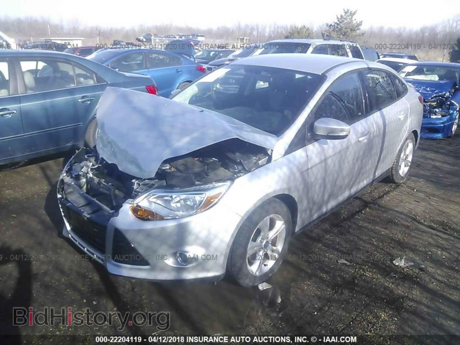 2012 Ford Focus - VIN: 1FAHP3F25CL391793 - Фото 2