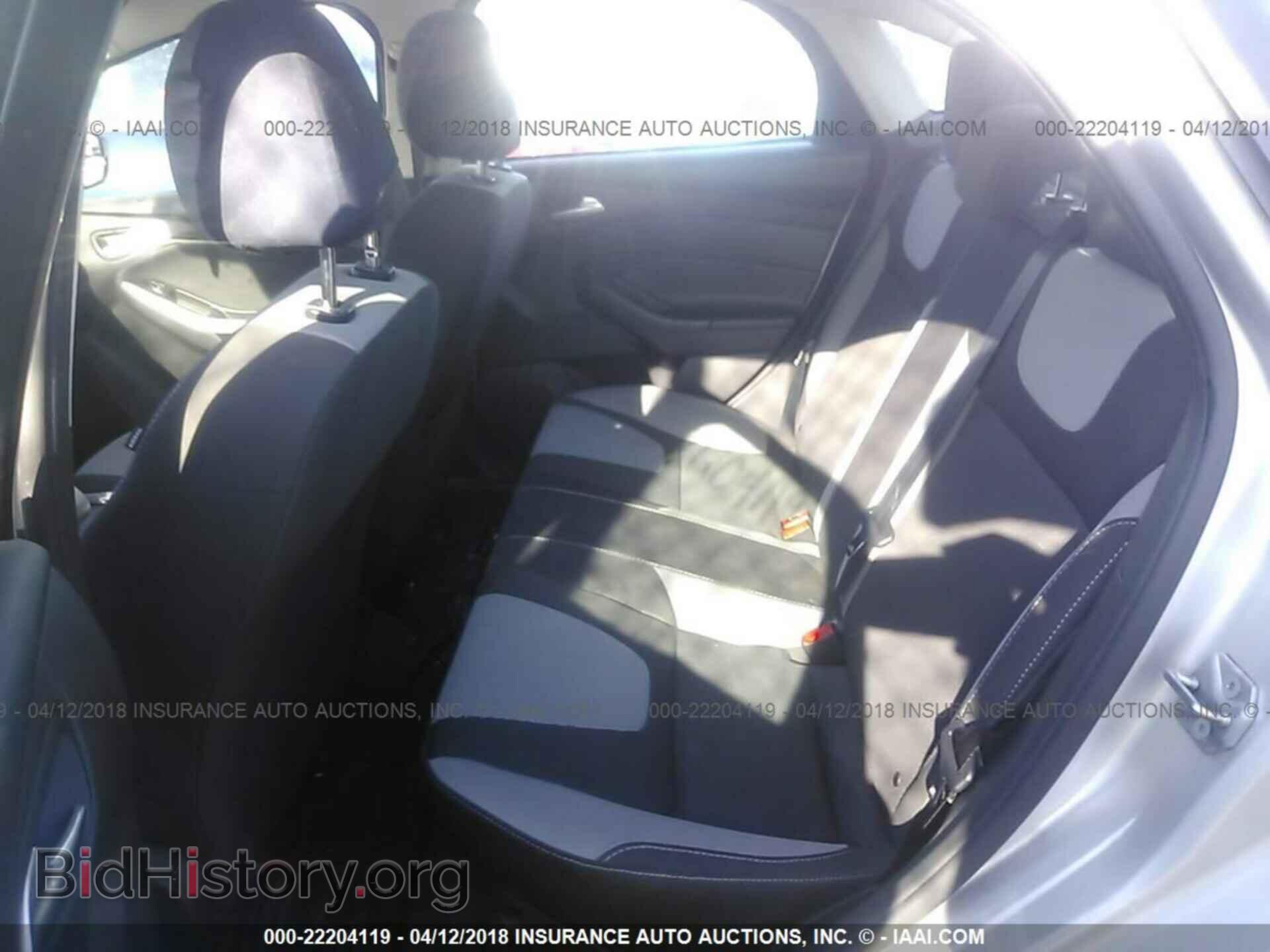 2012 Ford Focus - VIN: 1FAHP3F25CL391793 - Фото 8