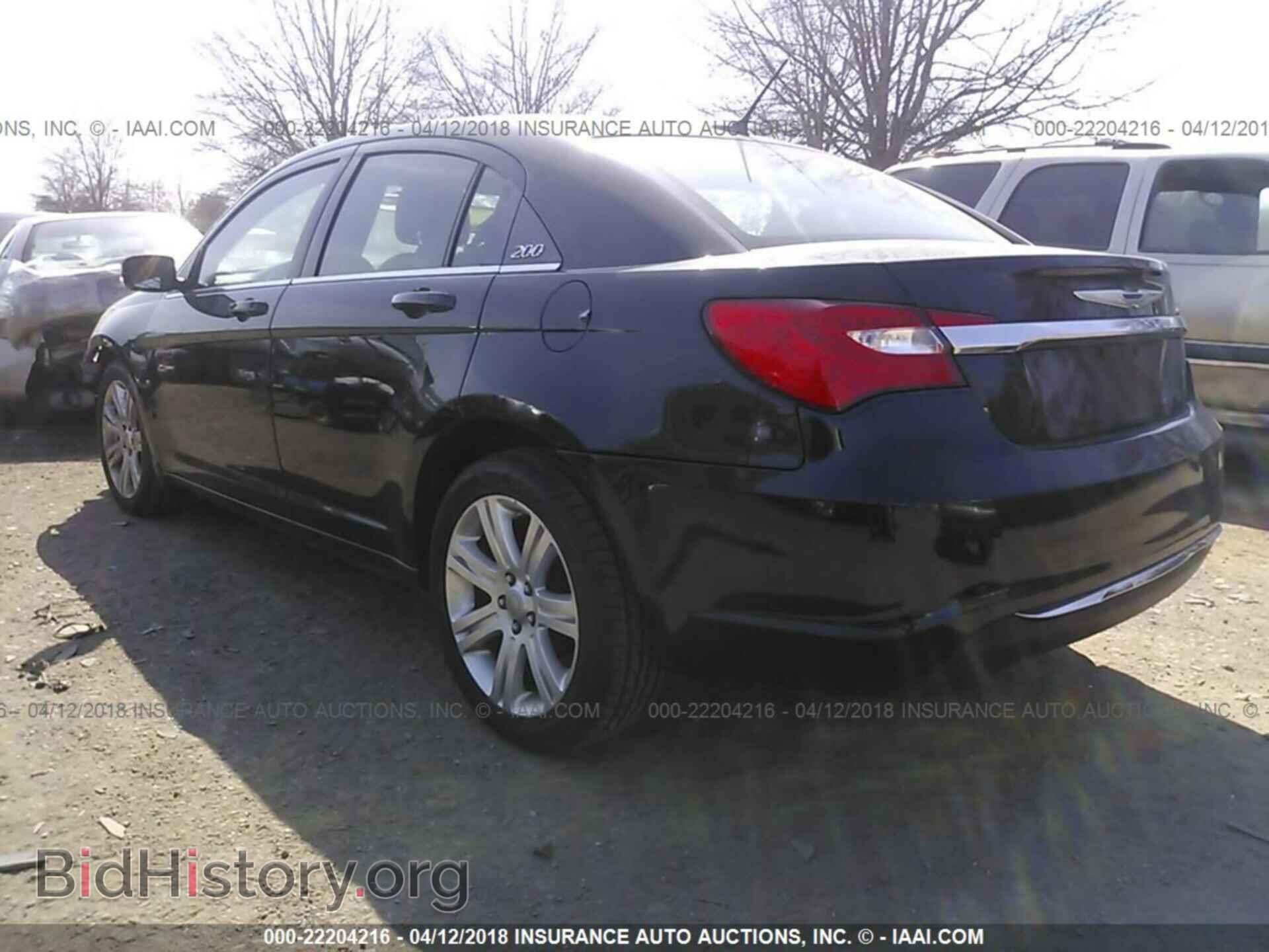 2013 Chrysler 200 - VIN: 1C3CCBAB9DN640057 - Фото 3