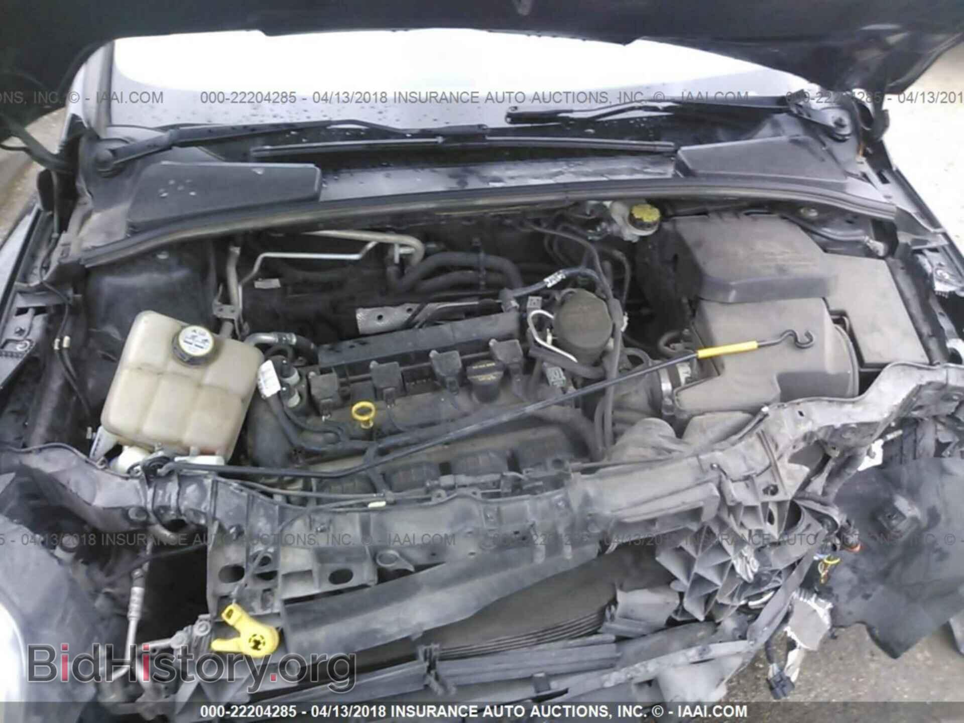 2012 Ford Focus - VIN: 1FAHP3M28CL363604 - Photo 10