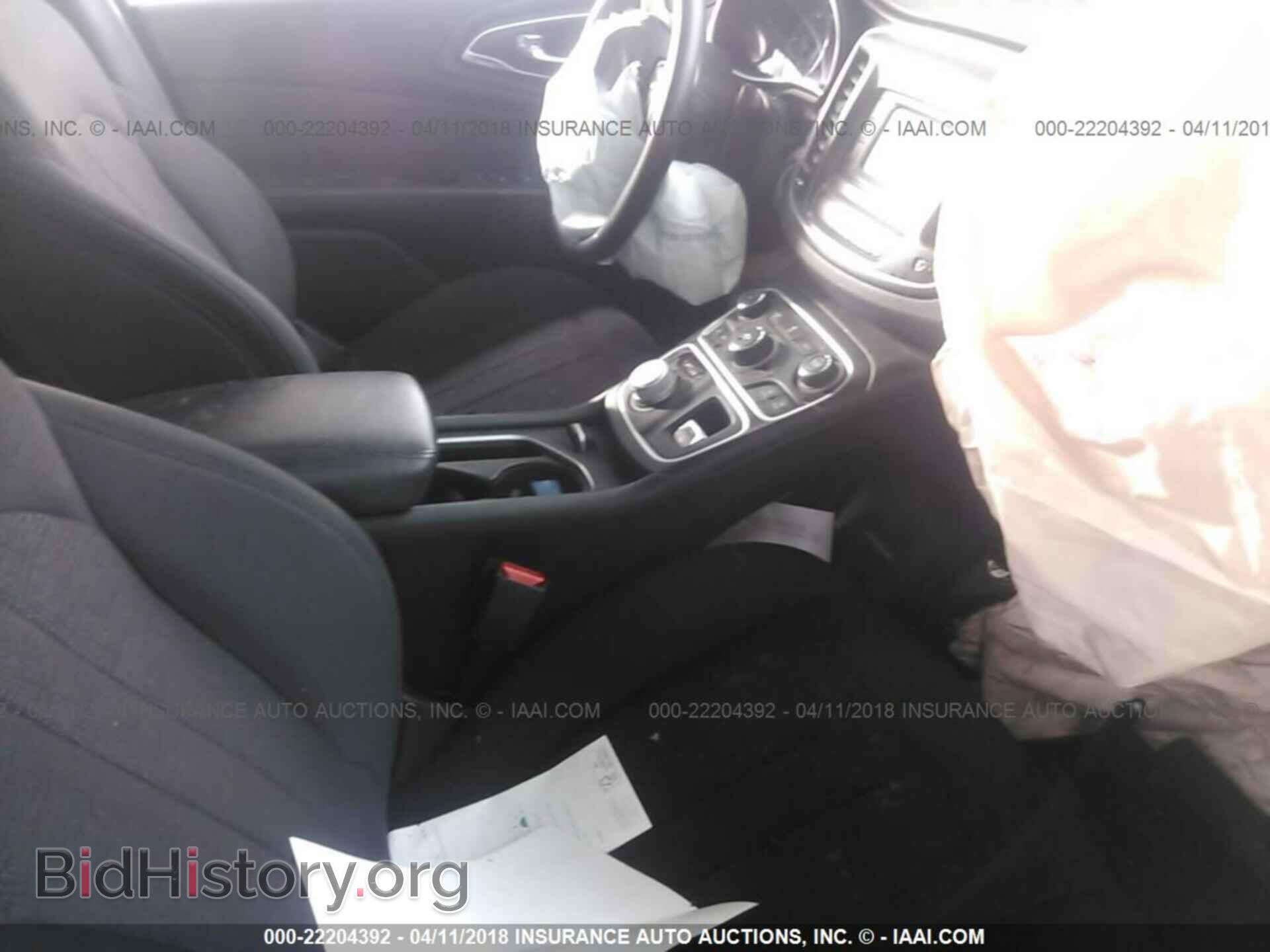 2016 Chrysler 200 - VIN: 1C3CCCAB1GN153560 - Фото 5