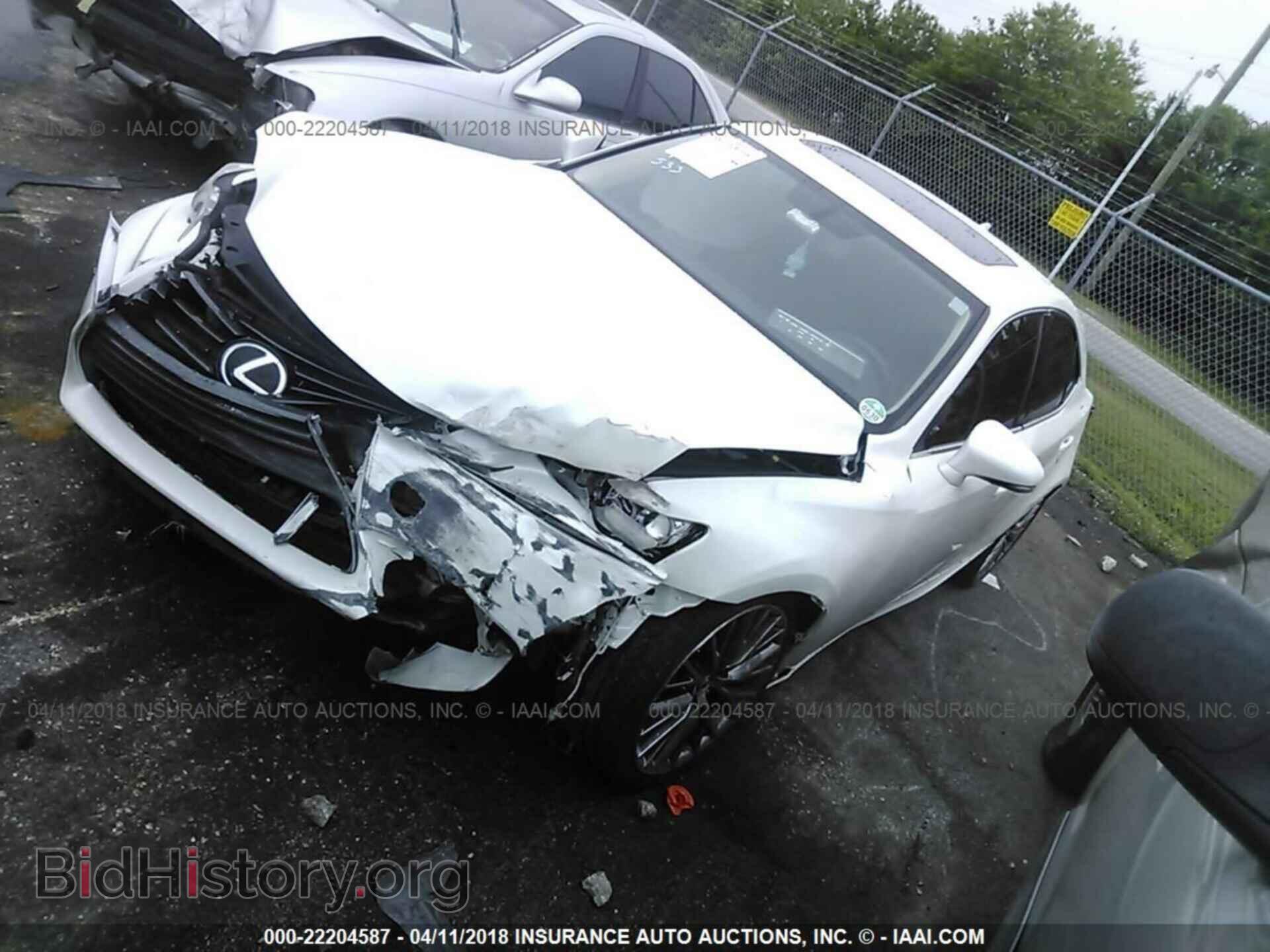 2014 Lexus Is - VIN: JTHBF1D20E5005121 - Photo 2