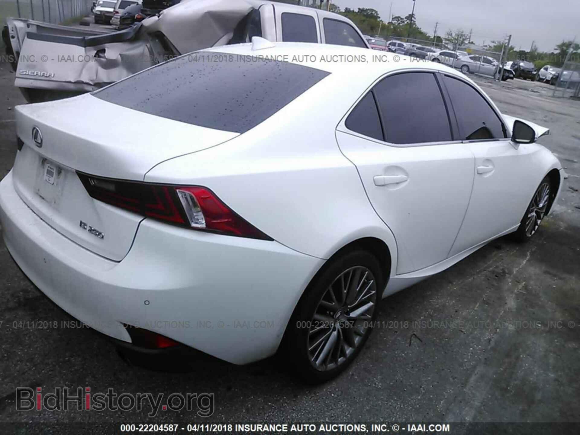 2014 Lexus Is - VIN: JTHBF1D20E5005121 - Photo 4