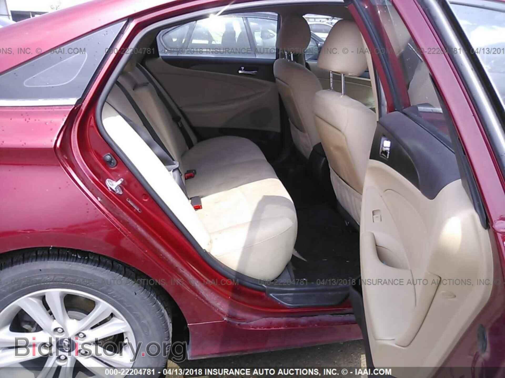 2012 Hyundai Sonata - VIN: 5NPEB4AC7CH471716 - Фото 8