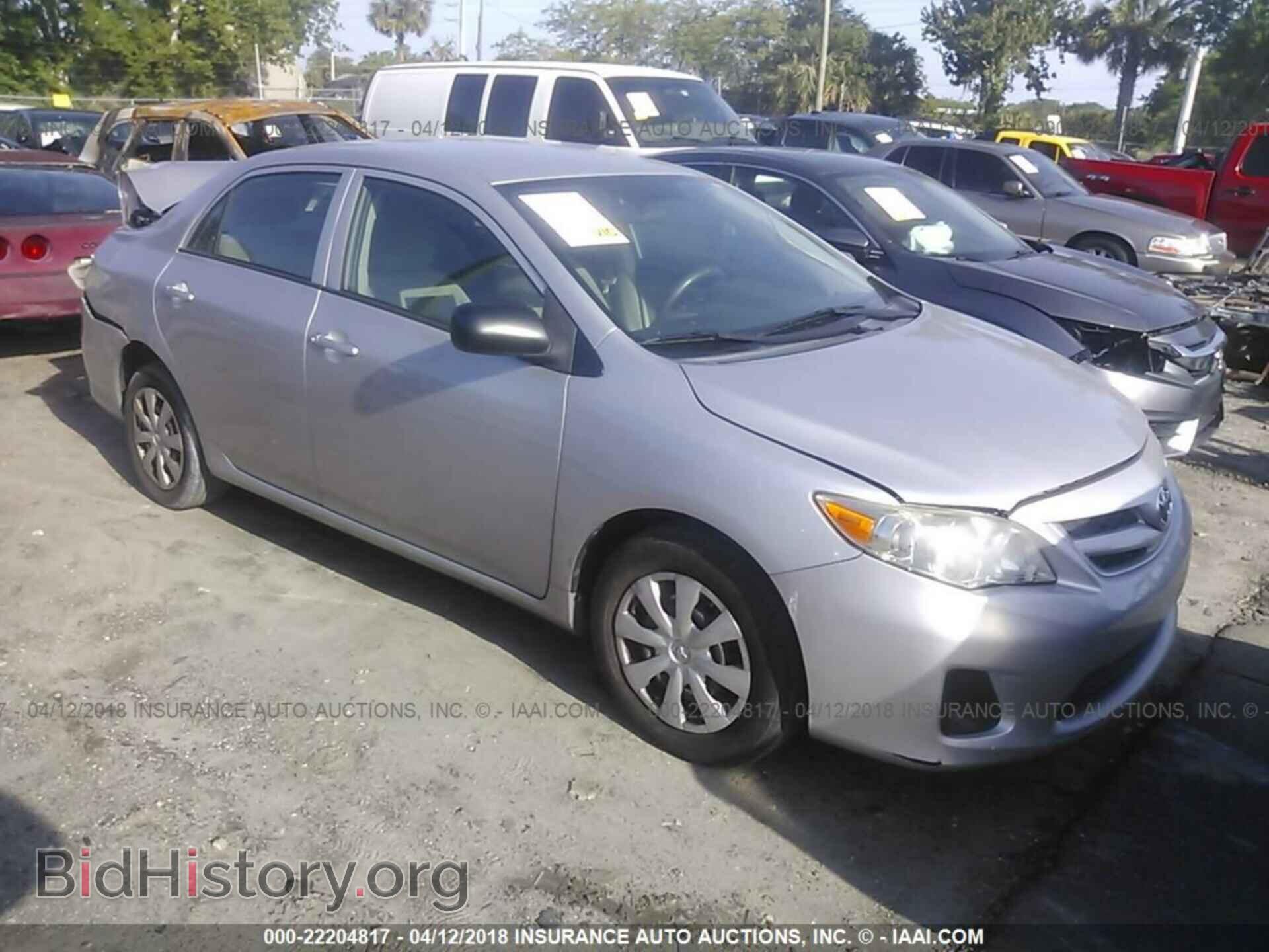 Photo 2T1BU4EE9BC554770 - Toyota Corolla 2011