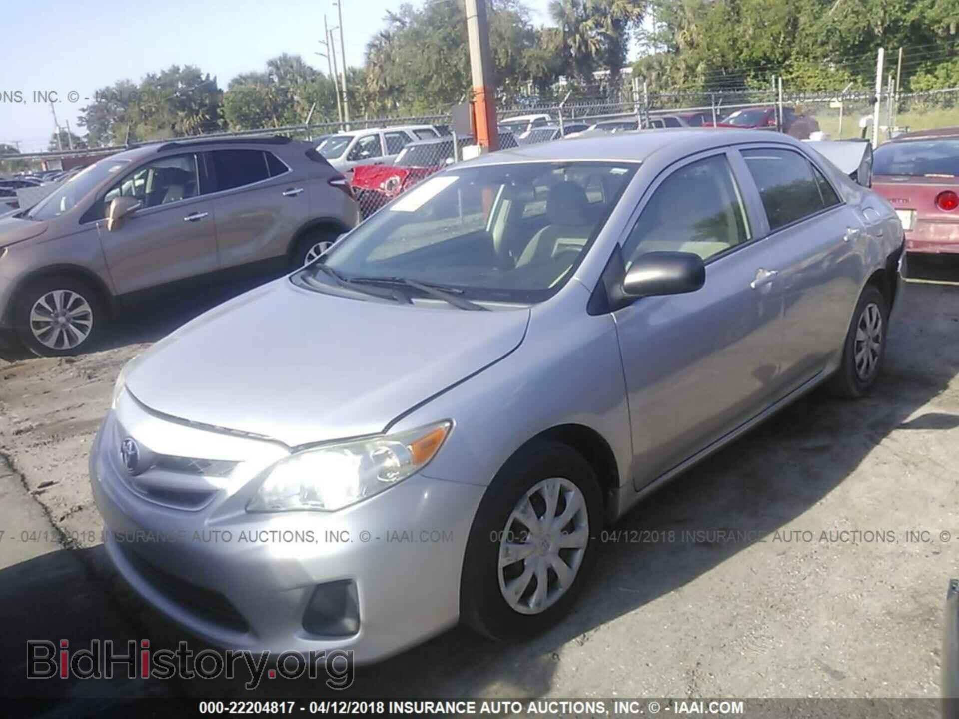 2011 Toyota Corolla - VIN: 2T1BU4EE9BC554770 - Фото 2