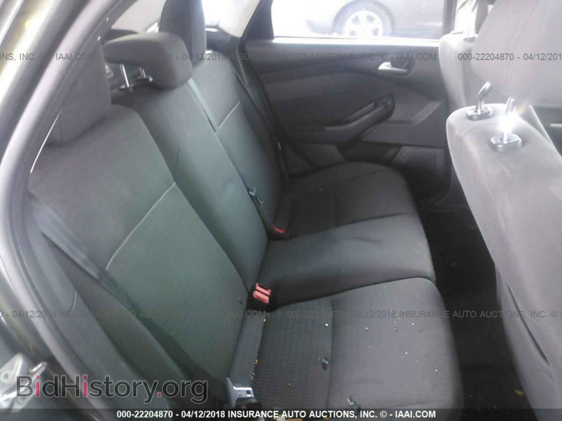 2012 Ford Focus - VIN: 1FAHP3H25CL374277 - Photo 8