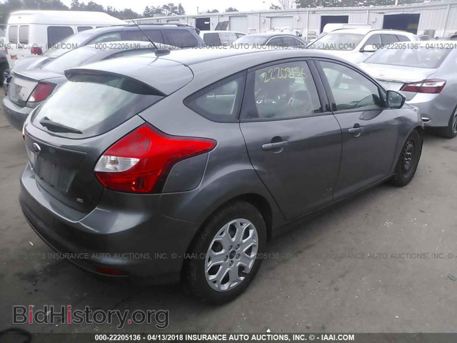 2012 Ford Focus - VIN: 1FAHP3K29CL365316 - Photo 4