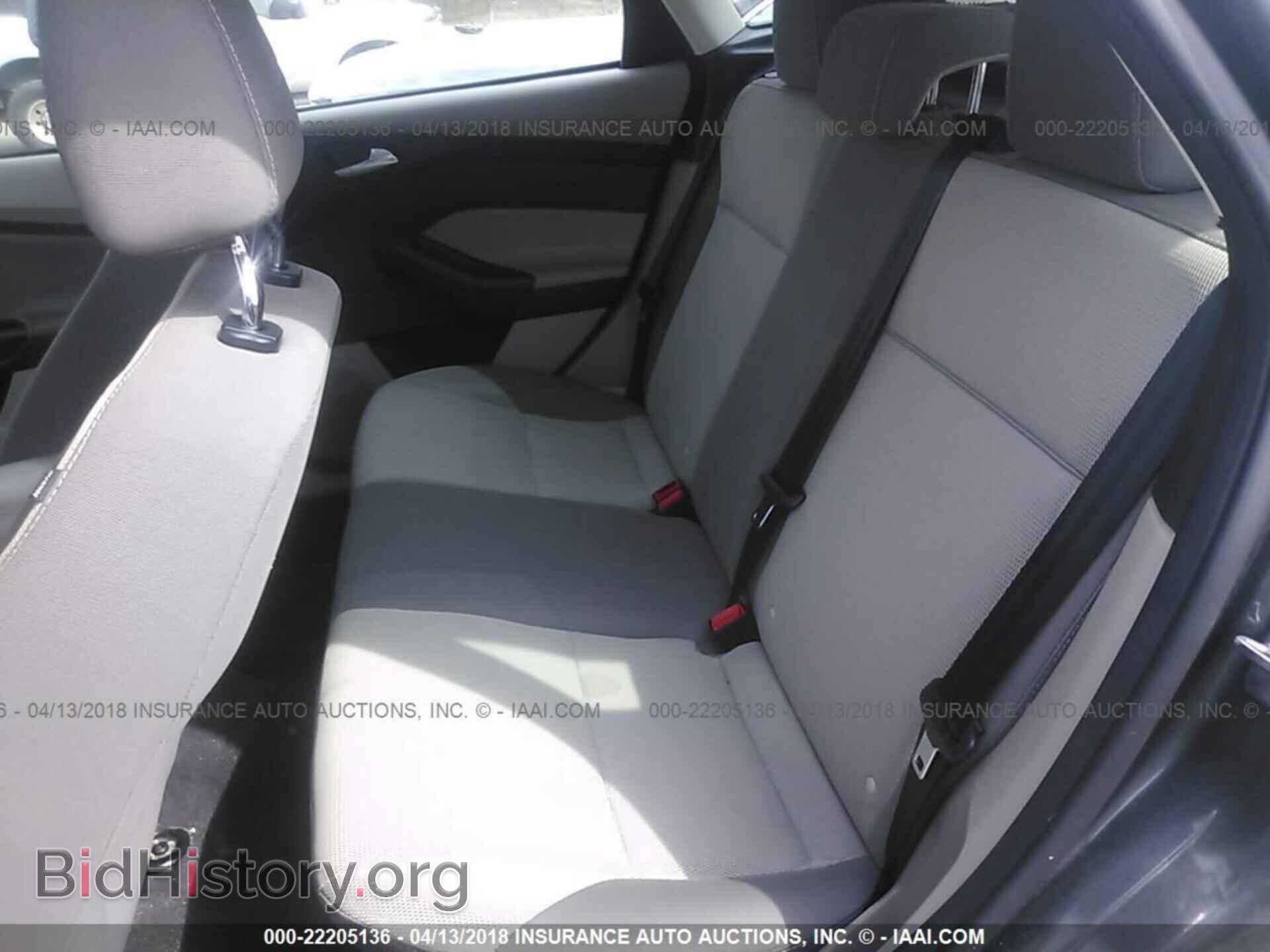 2012 Ford Focus - VIN: 1FAHP3K29CL365316 - Photo 8