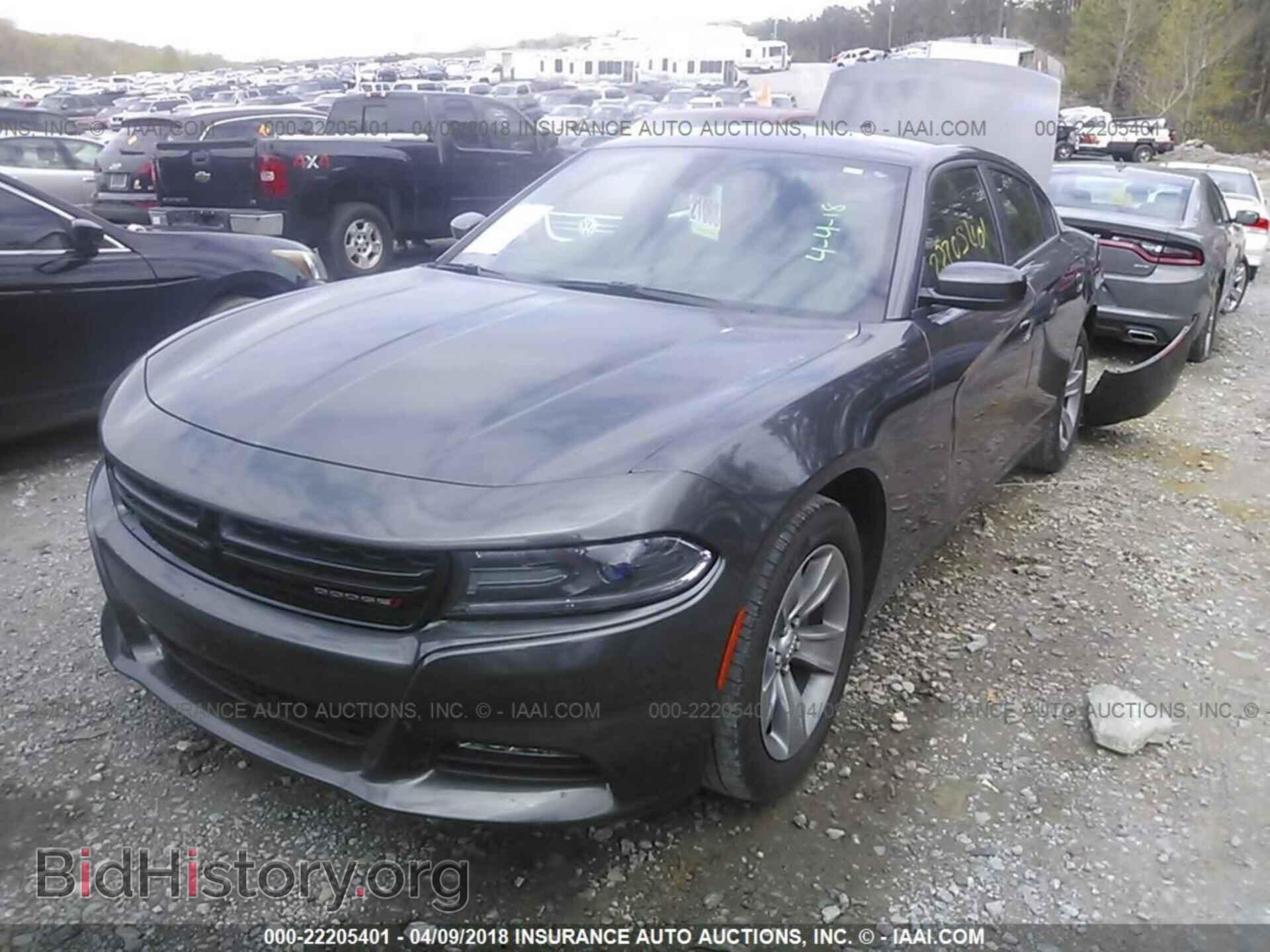 2017 Dodge Charger - VIN: 2C3CDXHG2HH562800 - Фото 2