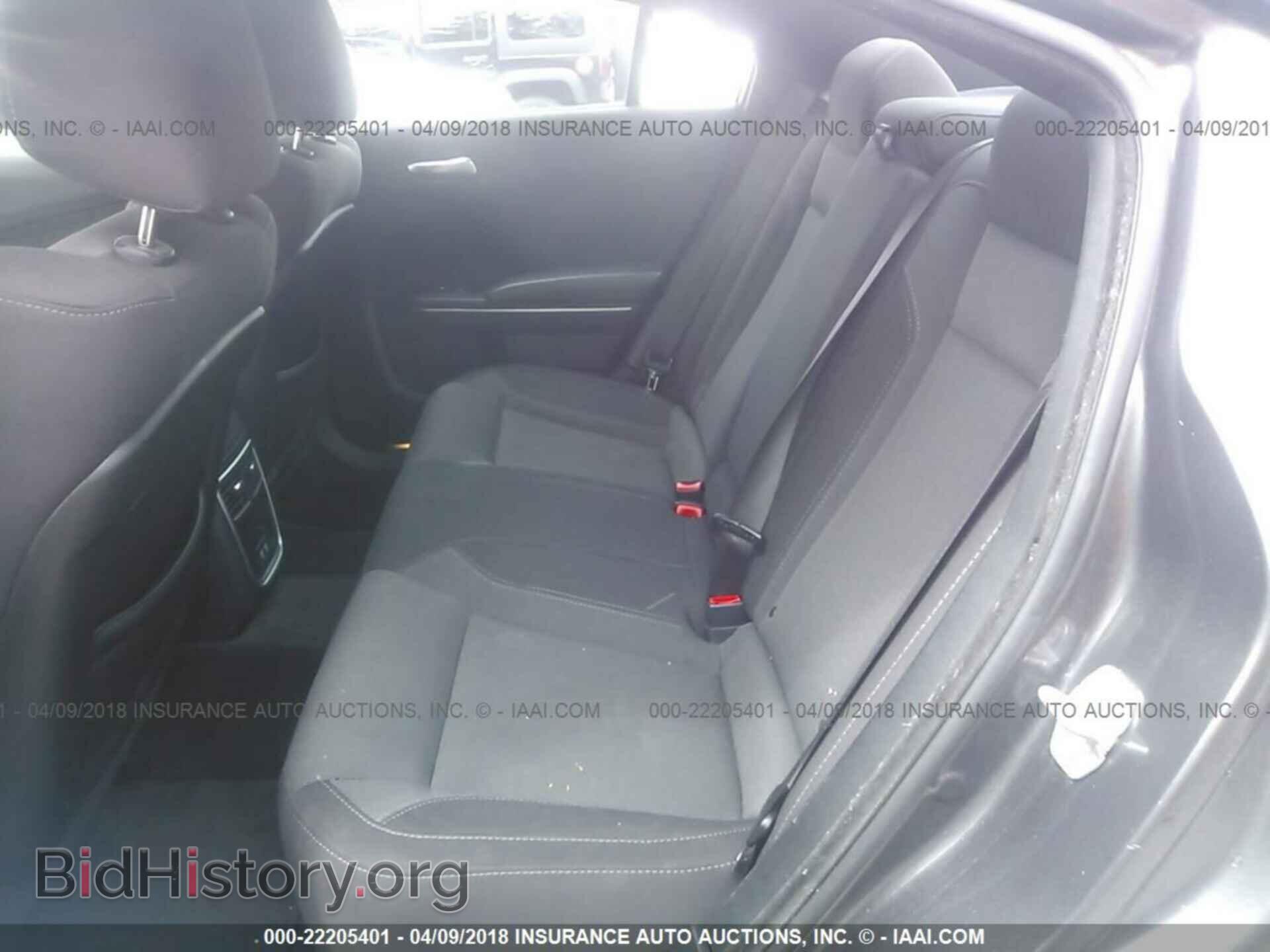 2017 Dodge Charger - VIN: 2C3CDXHG2HH562800 - Фото 8