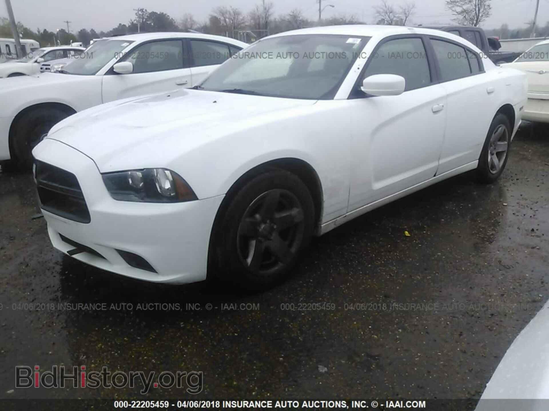 2013 Dodge Charger - VIN: 2C3CDXAG4DH608678 - Photo 2