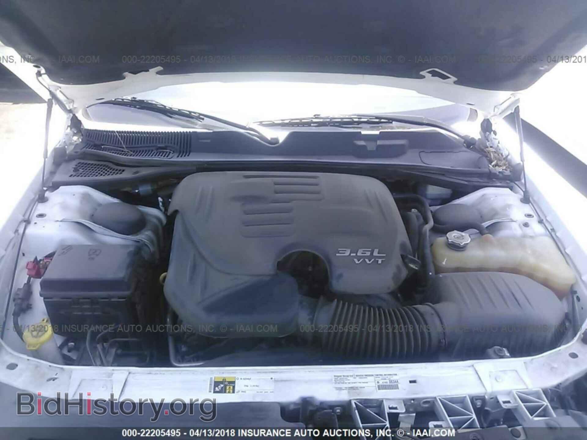 2014 Dodge Challenger - VIN: 2C3CDYAG2EH294813 - Фото 10