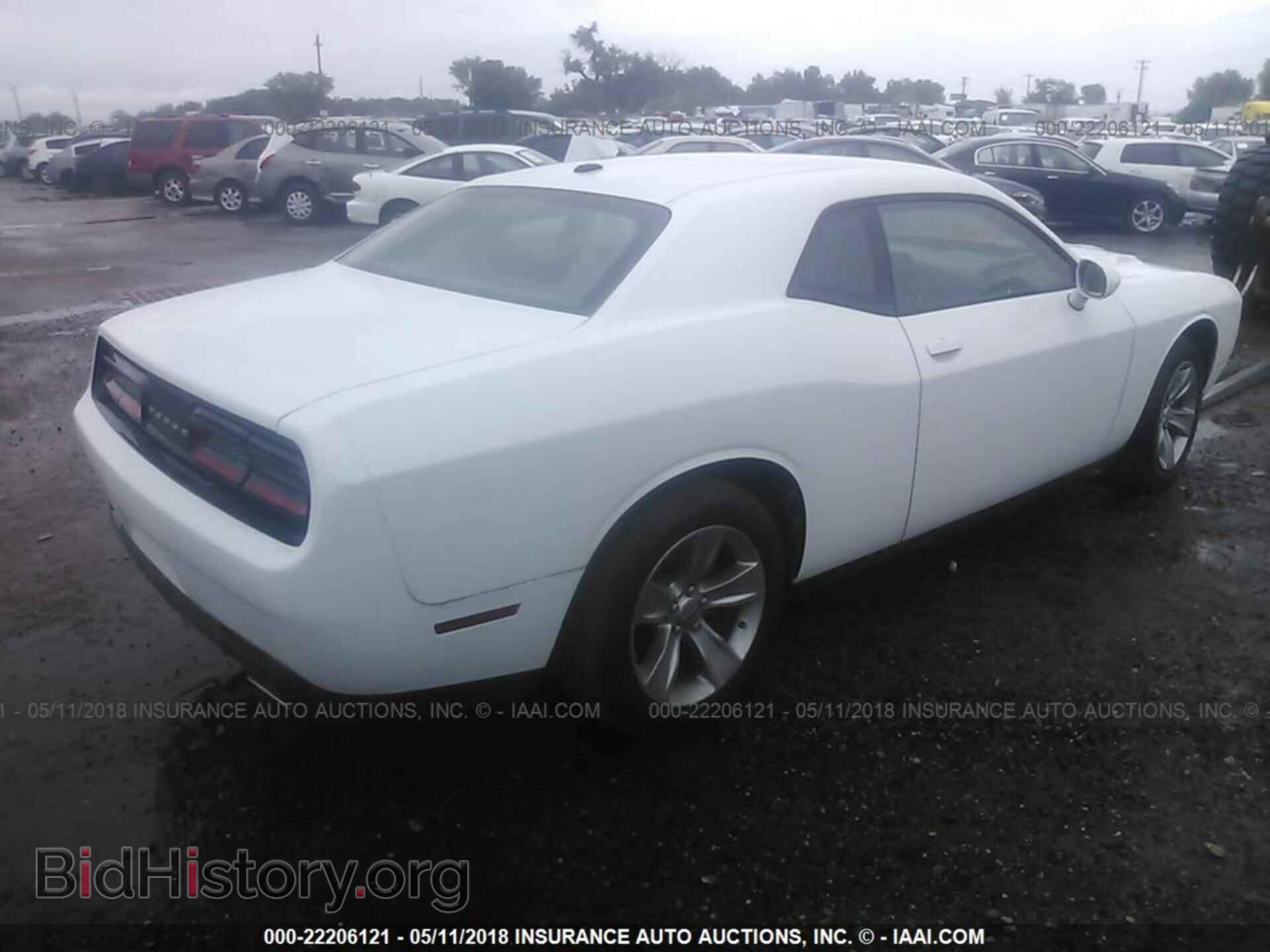 2017 Dodge Challenger - VIN: 2C3CDZAG2HH604310 - Photo 4