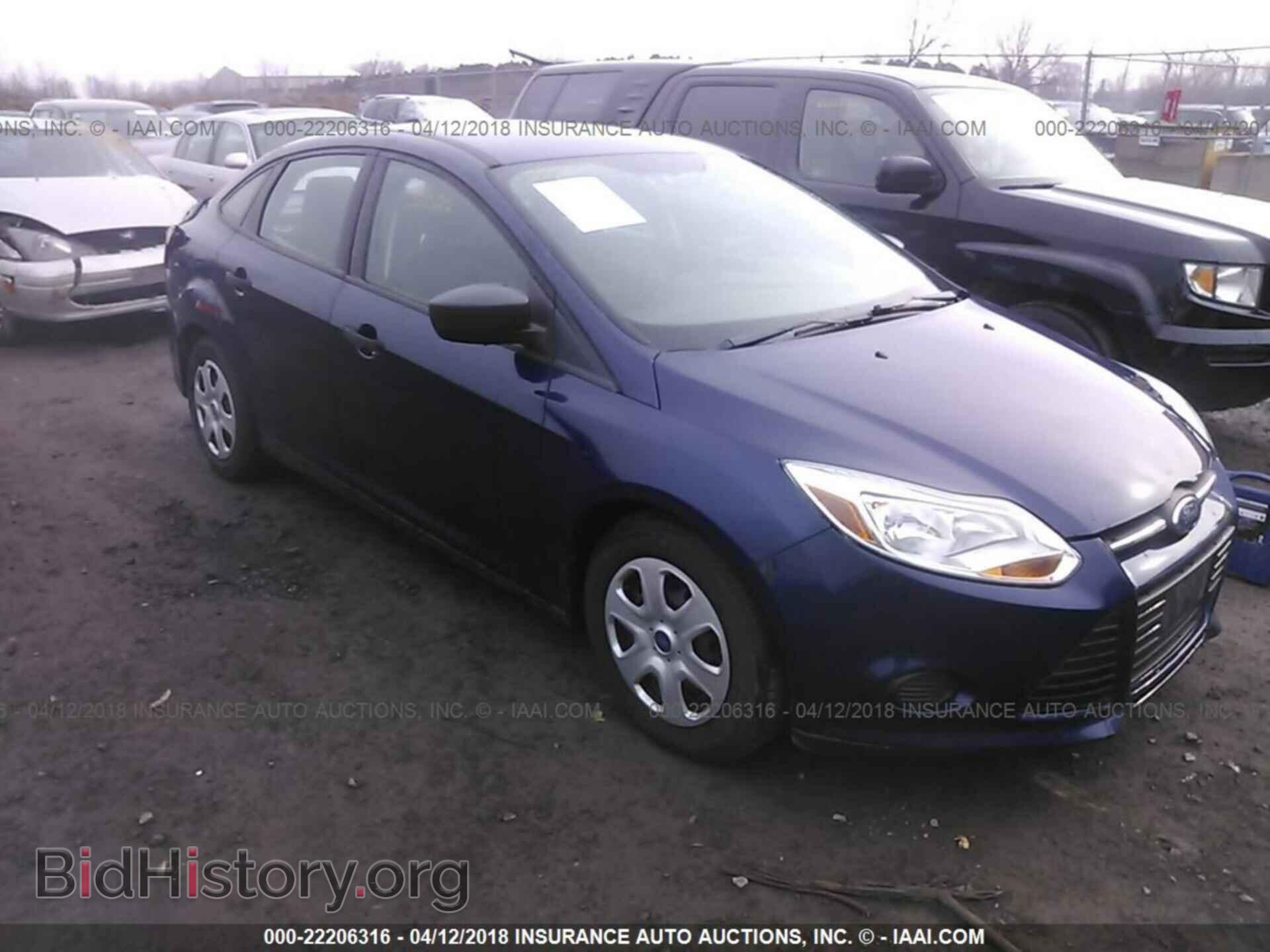 Фотография 1FAHP3E28CL101435 - Ford Focus 2012