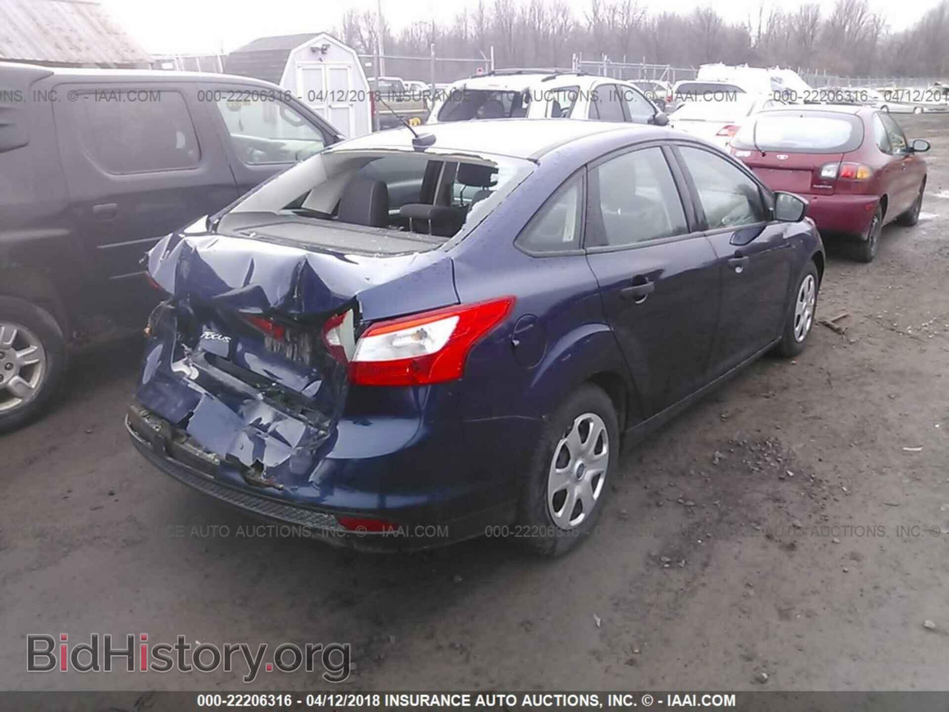 2012 Ford Focus - VIN: 1FAHP3E28CL101435 - Фото 4