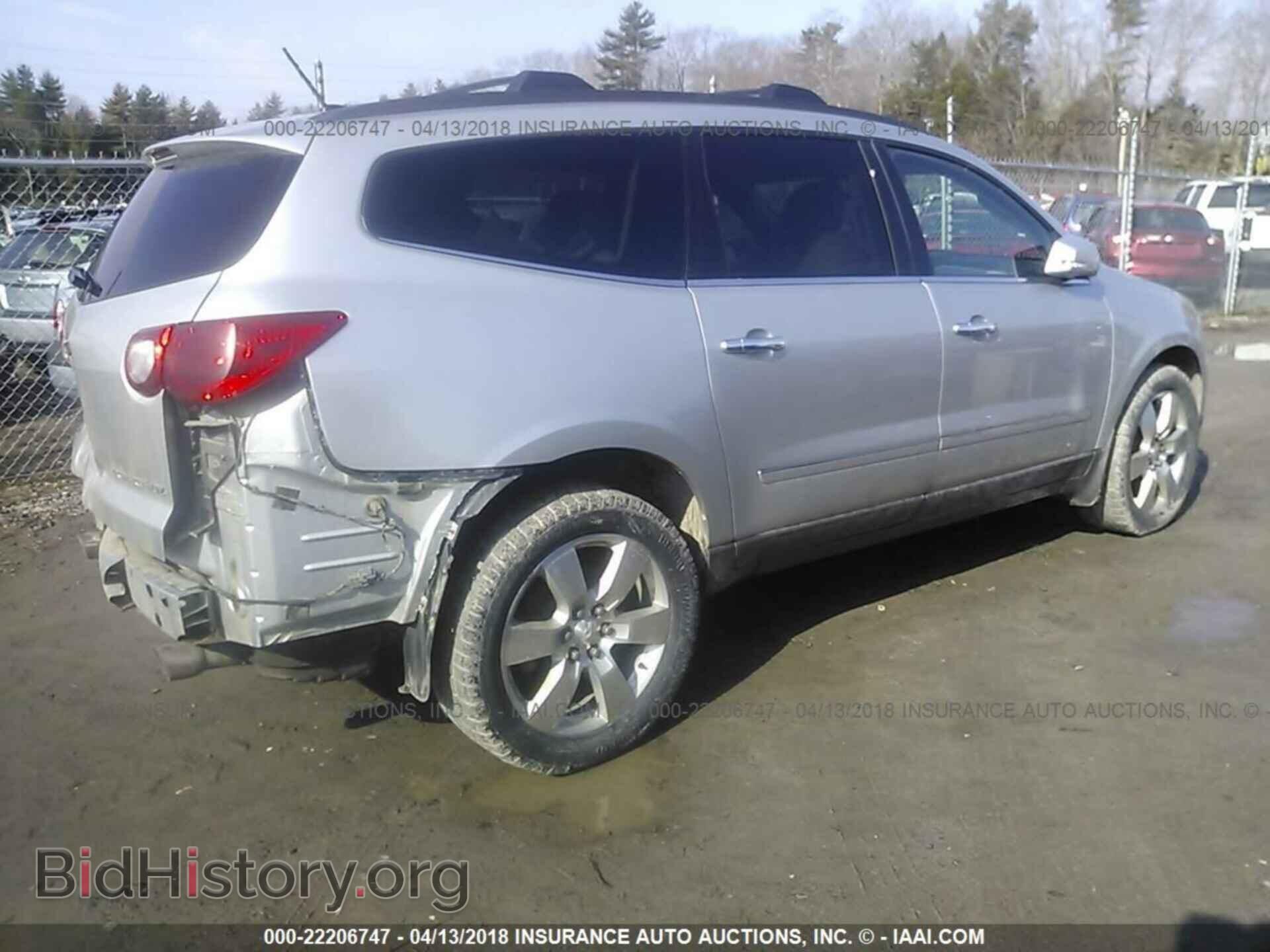 2012 Chevrolet Traverse - VIN: 1GNKVLED4CJ116816 - Фото 4