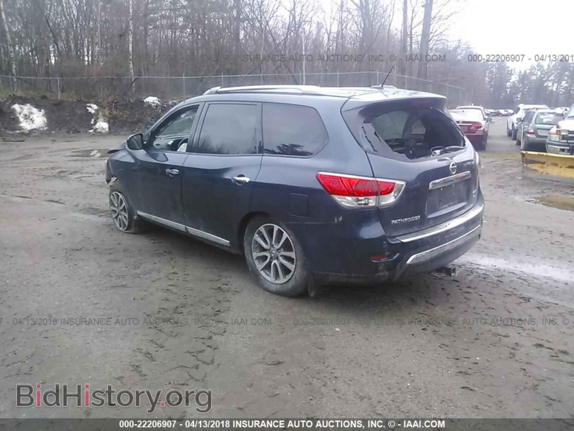 2014 Nissan Pathfinder - VIN: 5N1AR2MM0EC611425 - Фото 3