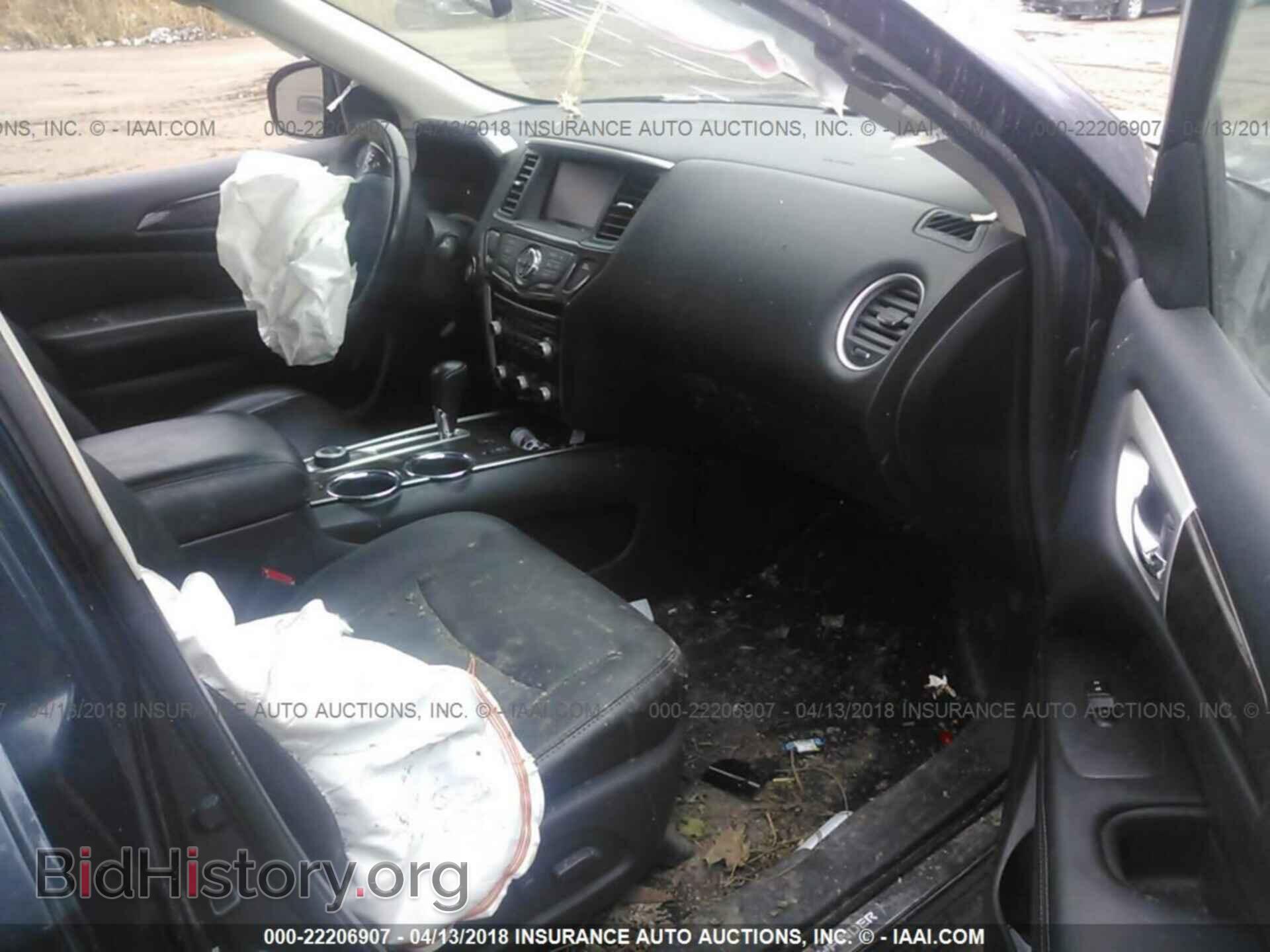 2014 Nissan Pathfinder - VIN: 5N1AR2MM0EC611425 - Фото 5