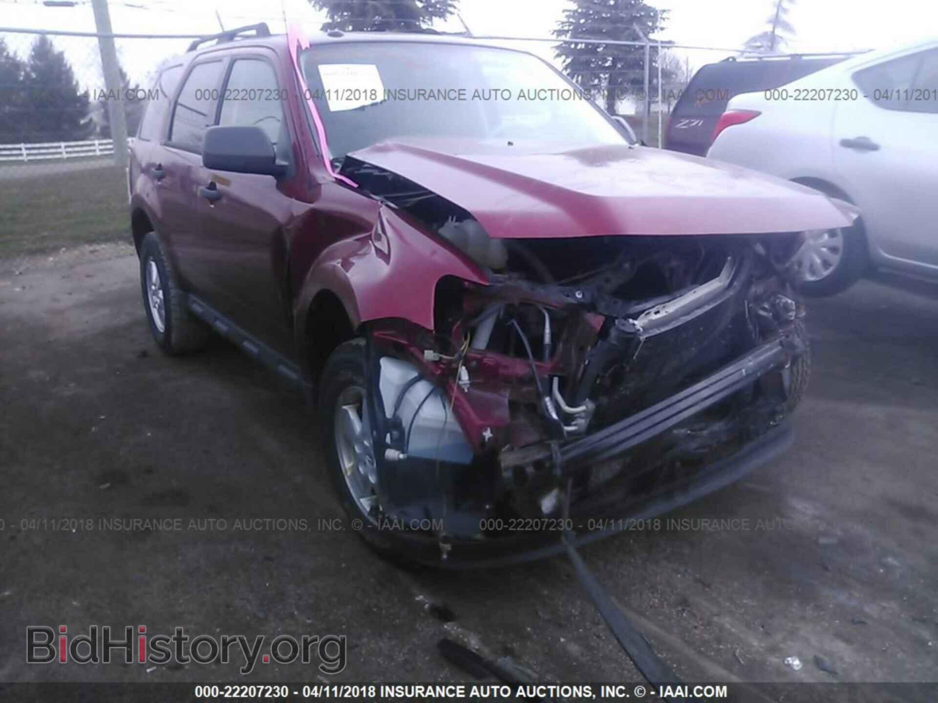 Photo 1FMCU9D78CKB95170 - Ford Escape 2012