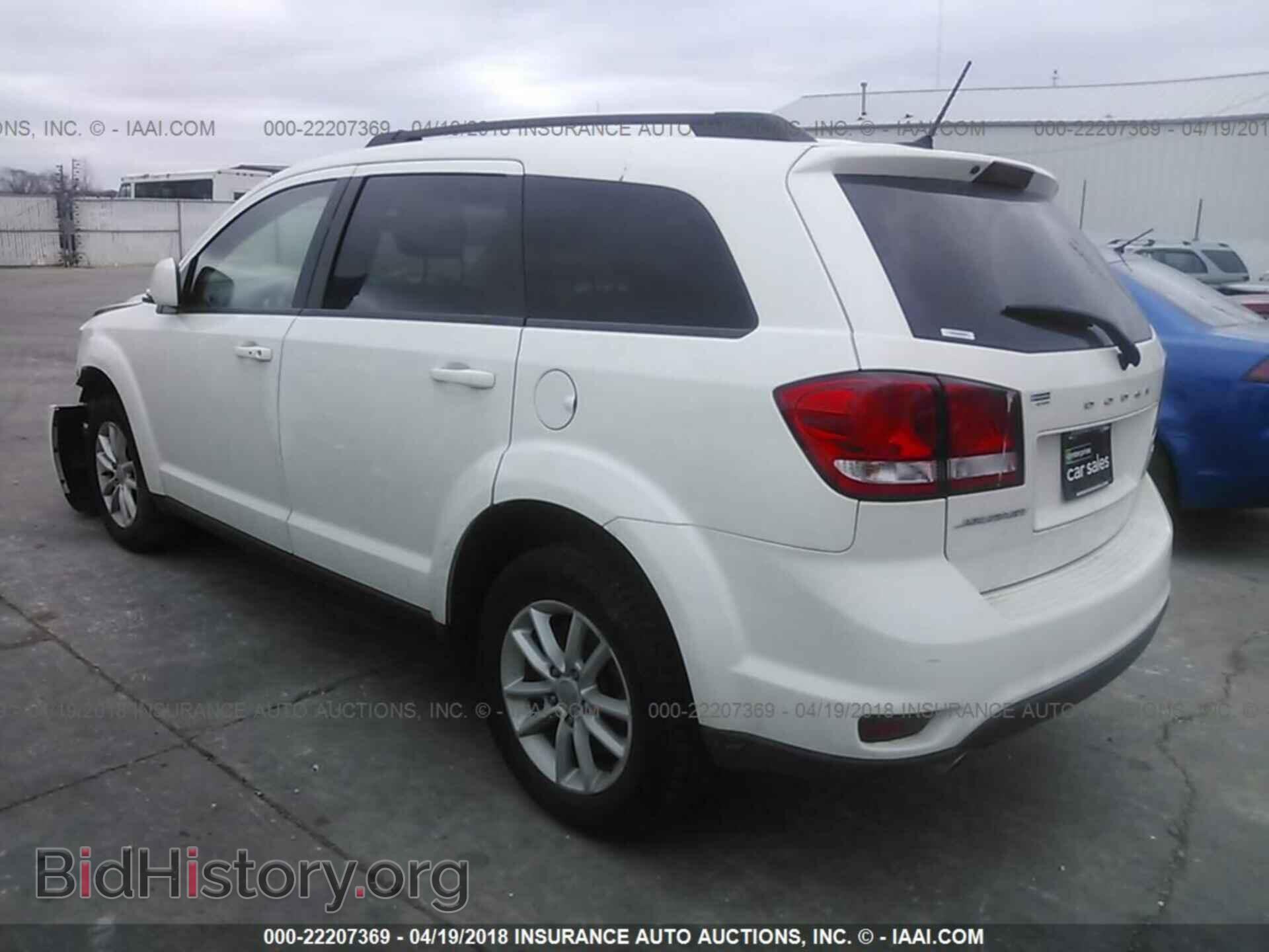2016 Dodge Journey - VIN: 3C4PDCBG9GT224735 - Photo 3