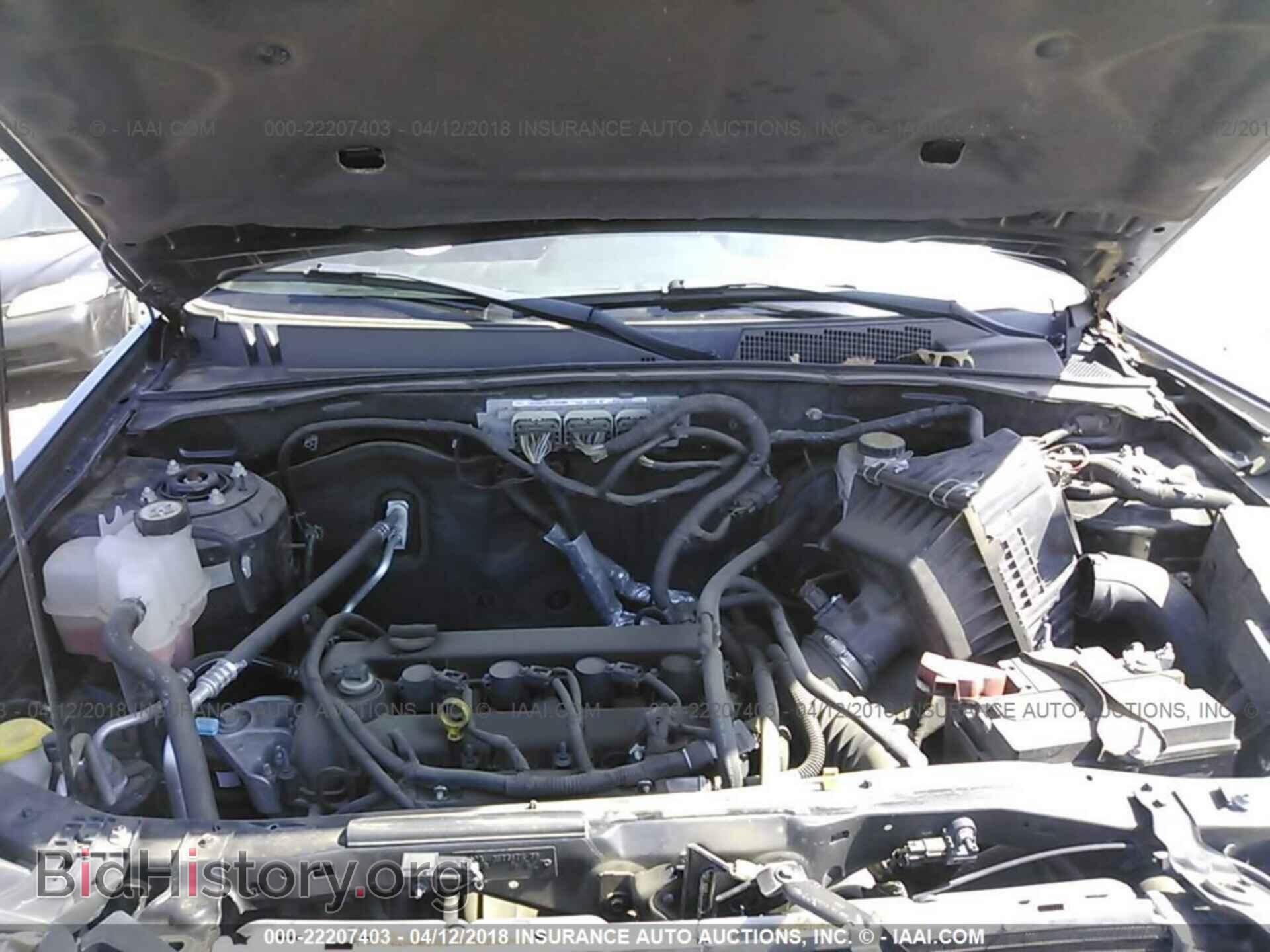 2011 Ford Escape - VIN: 1FMCU0D73BKB12495 - Photo 10