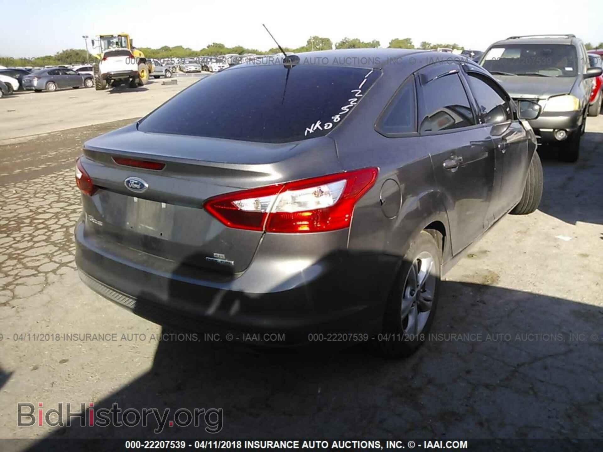 2013 Ford Focus - VIN: 1FADP3F20DL342775 - Фото 4