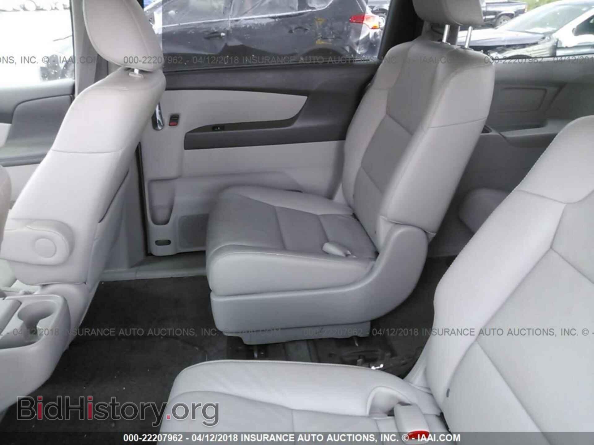 2014 Honda Odyssey - VIN: 5FNRL5H69EB102779 - Фото 8